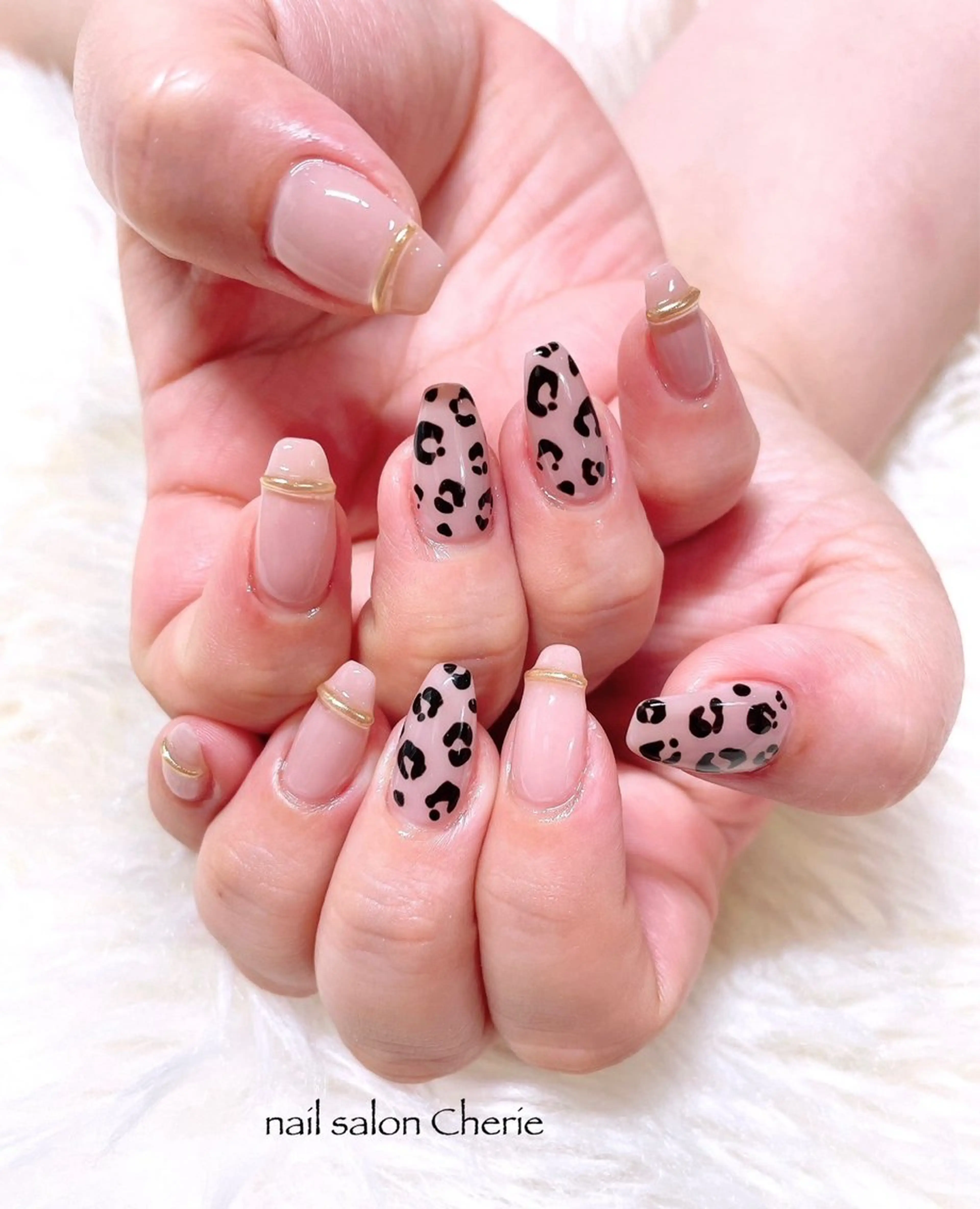 ネイル アニマル柄 持ち込み nail salon Cherie ネイルサロン シェリー所属・nail salon Cherieのネイルデザイン