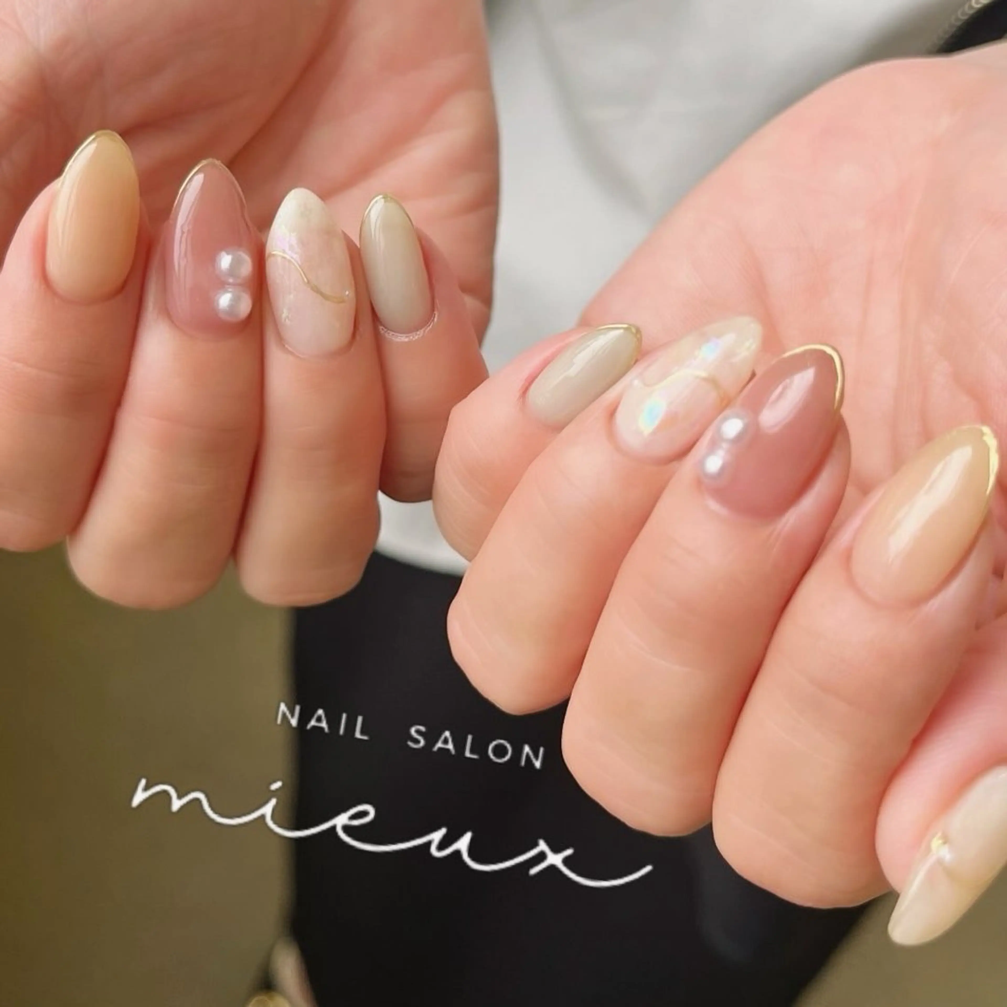 ネイル ハンドネイル mieux ariiiのネイルデザイン
