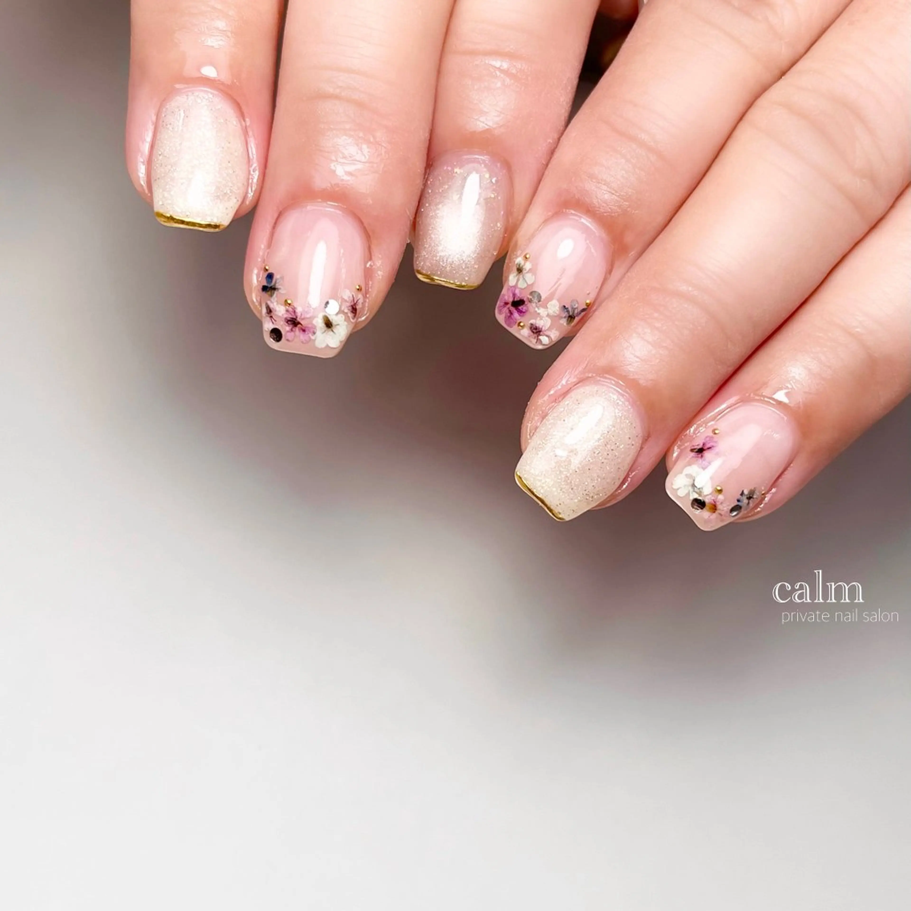 ネイル ハンドネイル calm 〔ｶｰﾑ〕のネイルデザイン