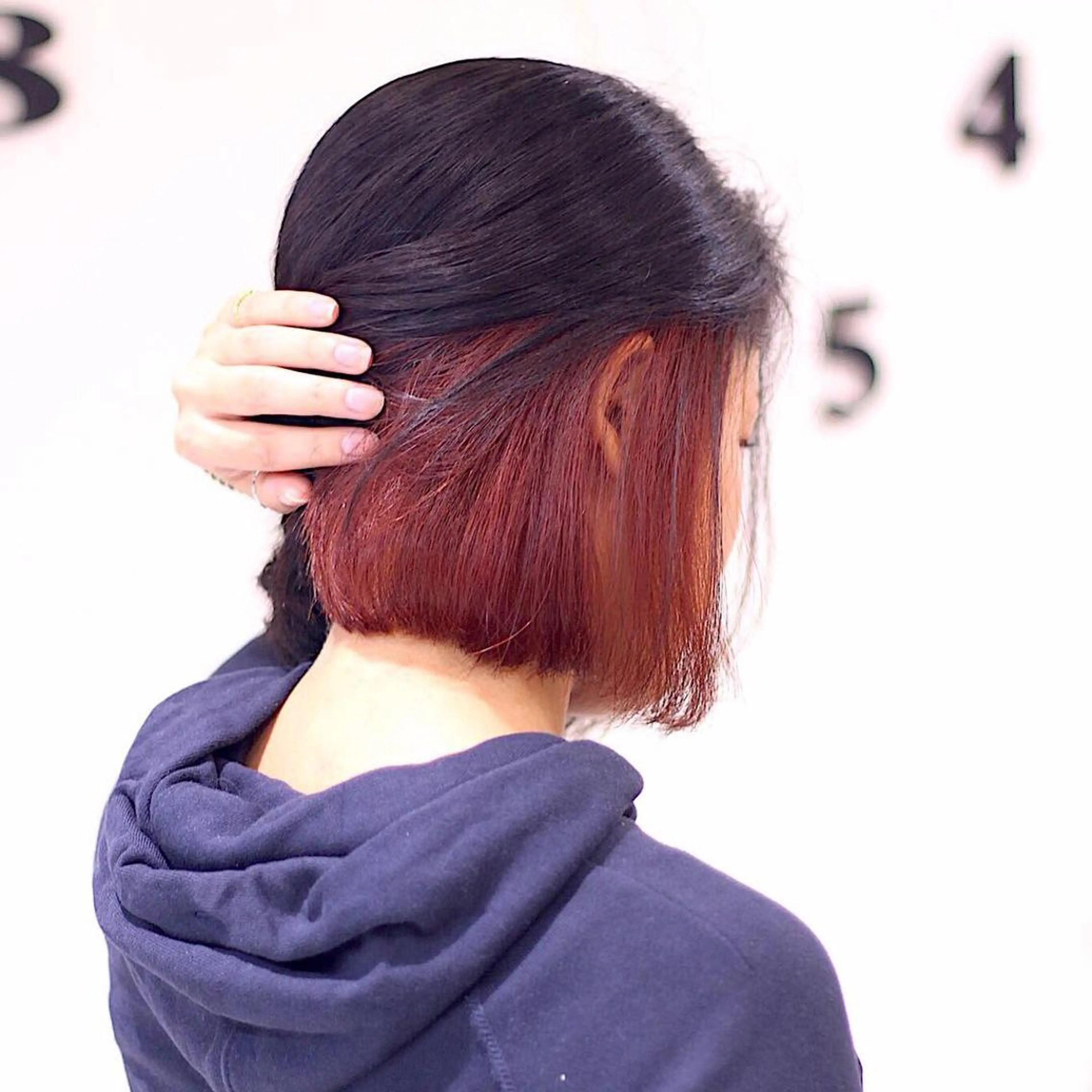 ショート カラー ヘアカラー 松吉 純平のヘアスタイル