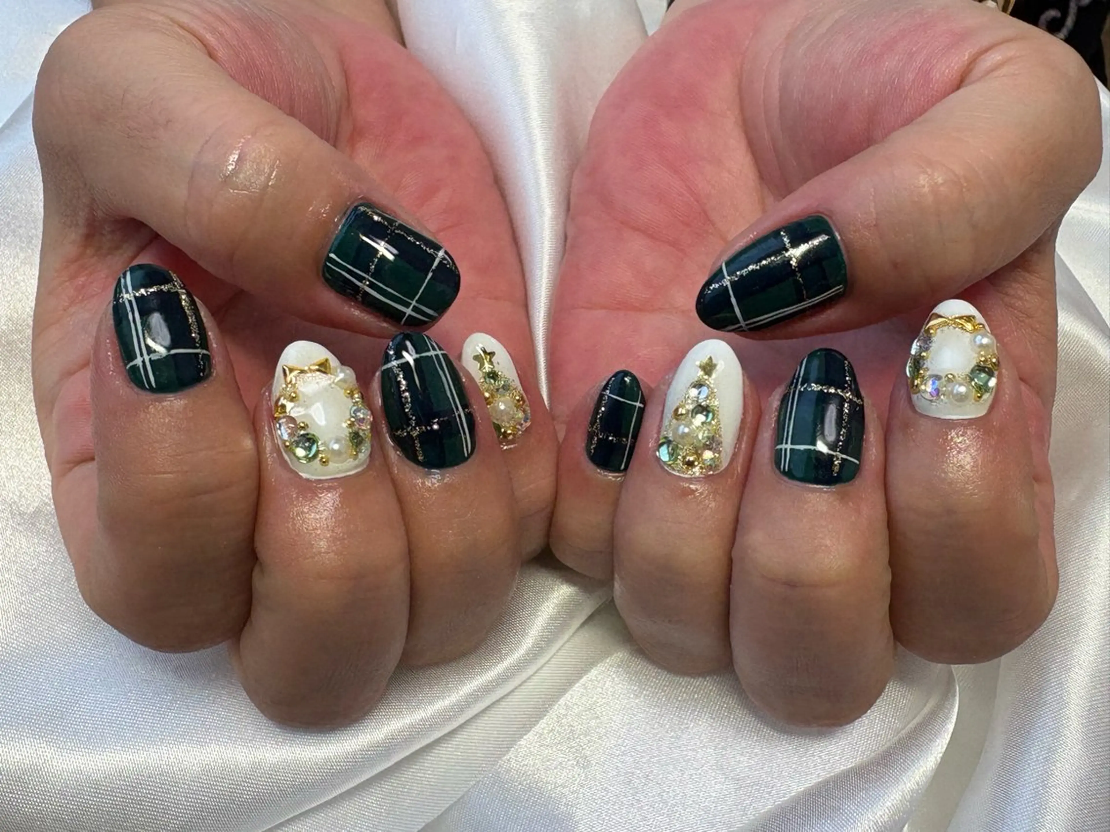 ネイル ストーンネイル ハンドネイル nail ayacaのネイルデザイン