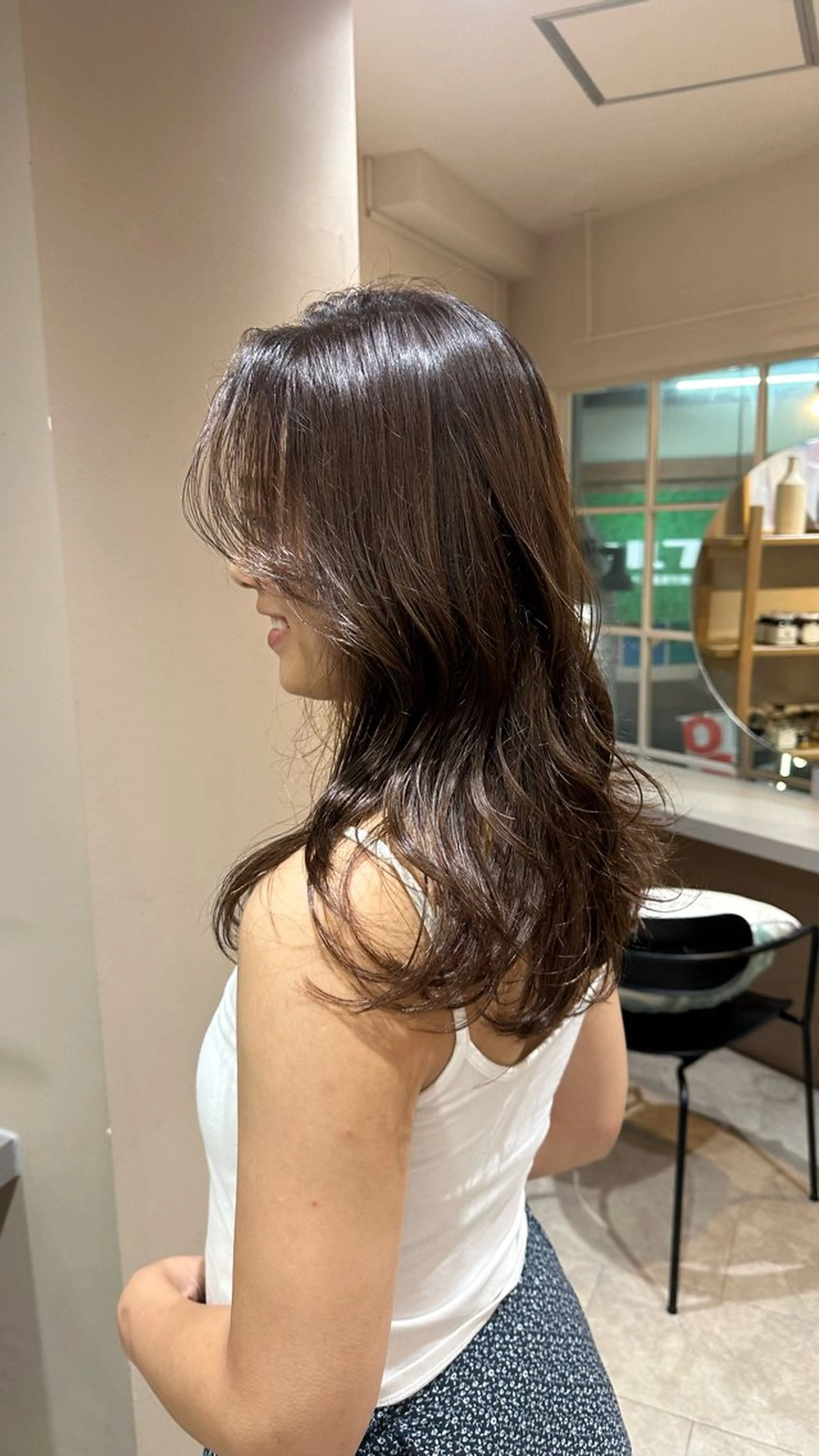セミロング 顔周りカット レイヤーカット カット ヘアカラー Ran /レイヤー /ベージュ/髪質改善のヘアスタイル