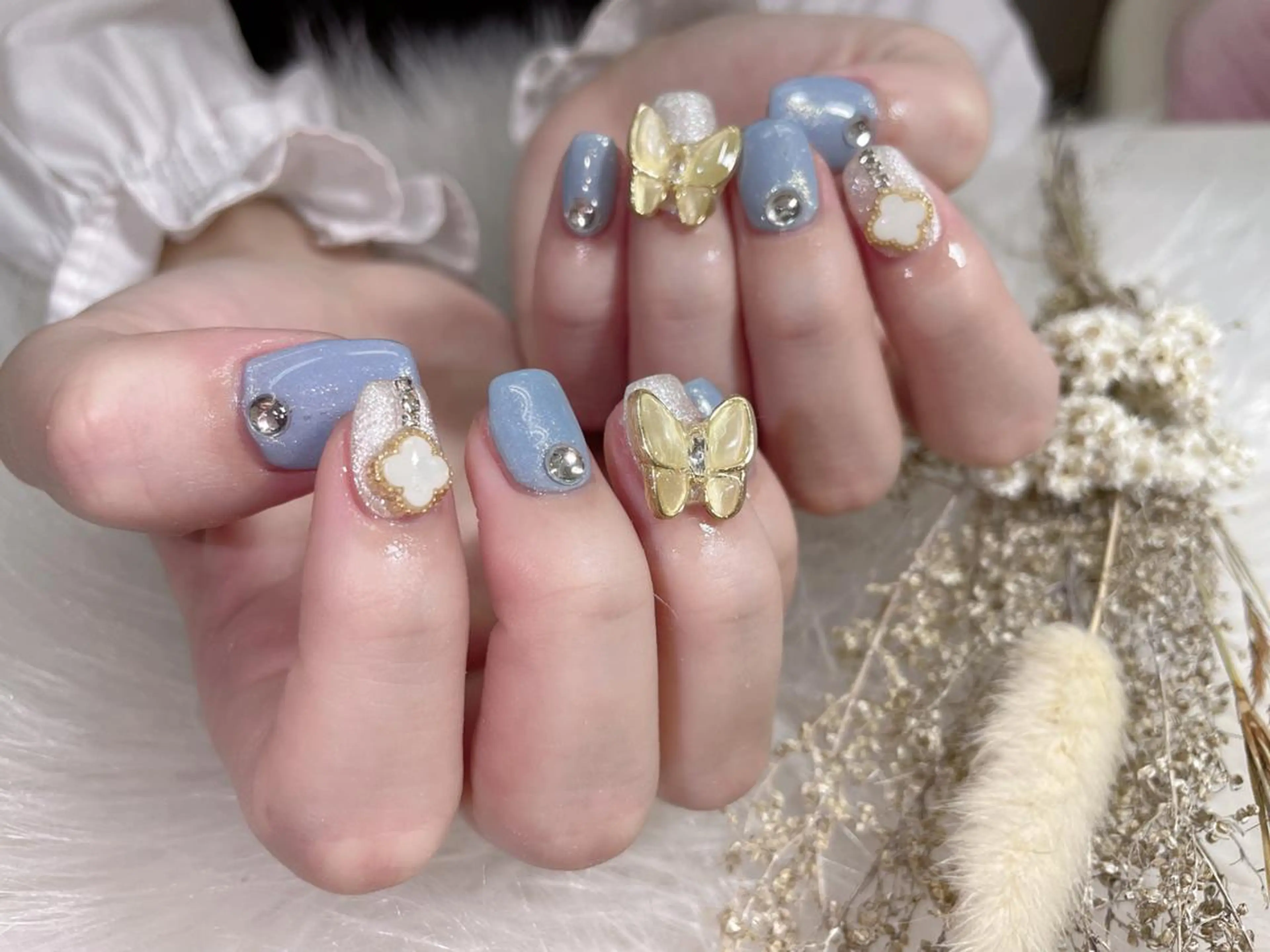 ネイル 🦋ネイルサロン ブラン🌈ゆりのネイルデザイン
