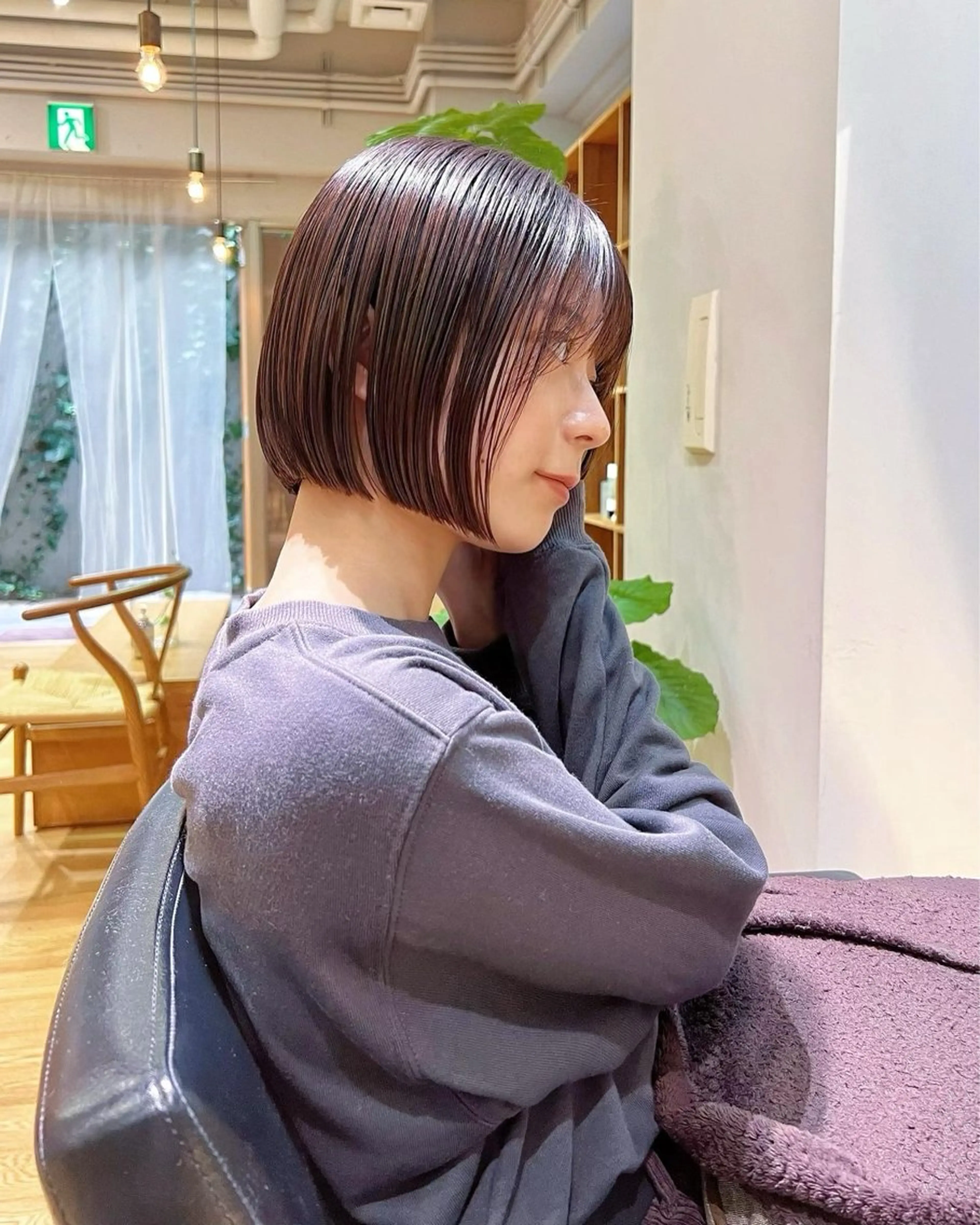 ショート カラー 切りっぱなしボブ ベージュカラー ブラウンカラー ブラウンベージュ ボブ カット ヘアカラー 🌱ぱつっと/ボブ 🌱のヘアスタイル