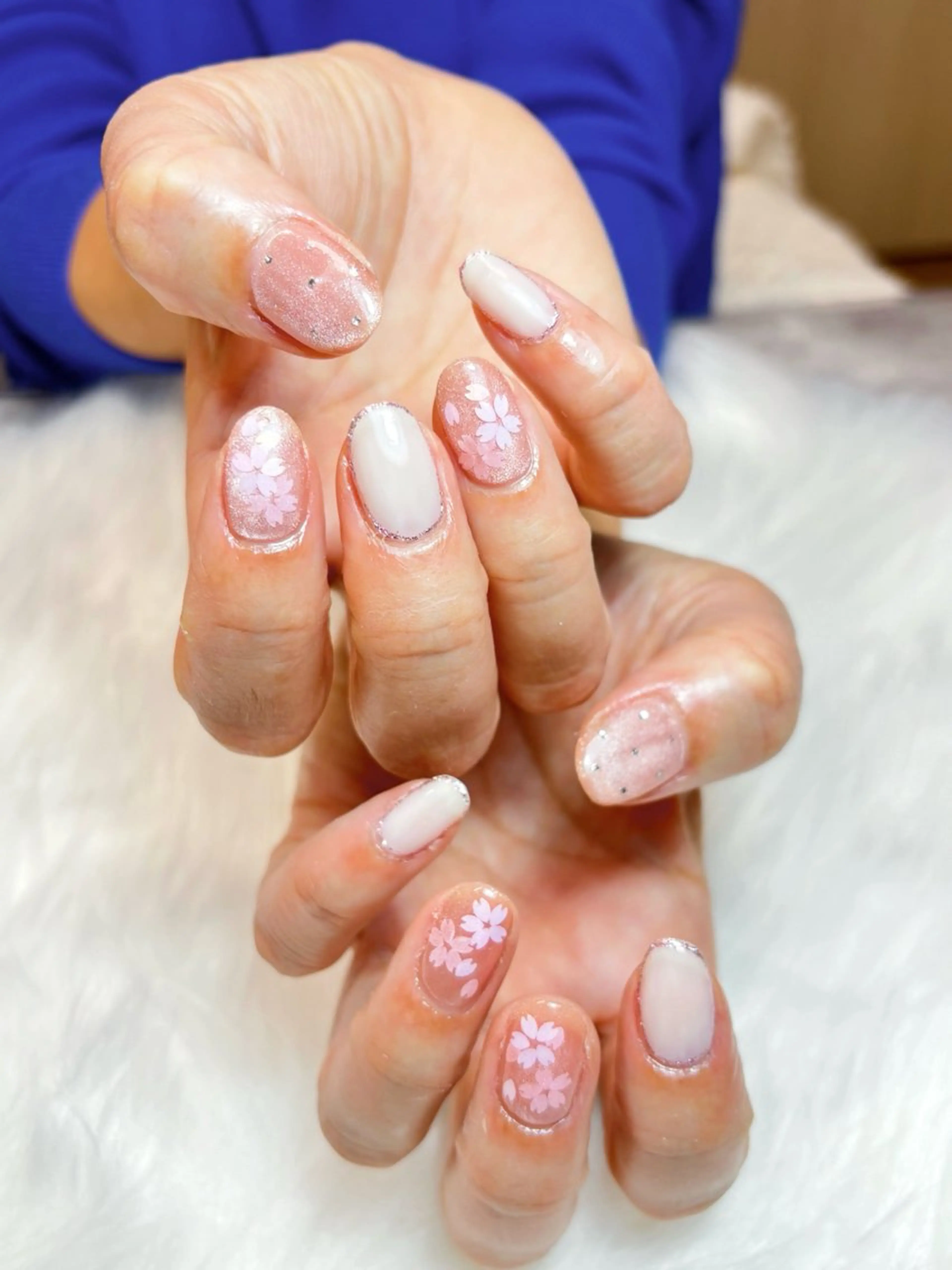 ネイル 桜ネイル 春ネイル ハンドネイル nail salon epeのネイルデザイン