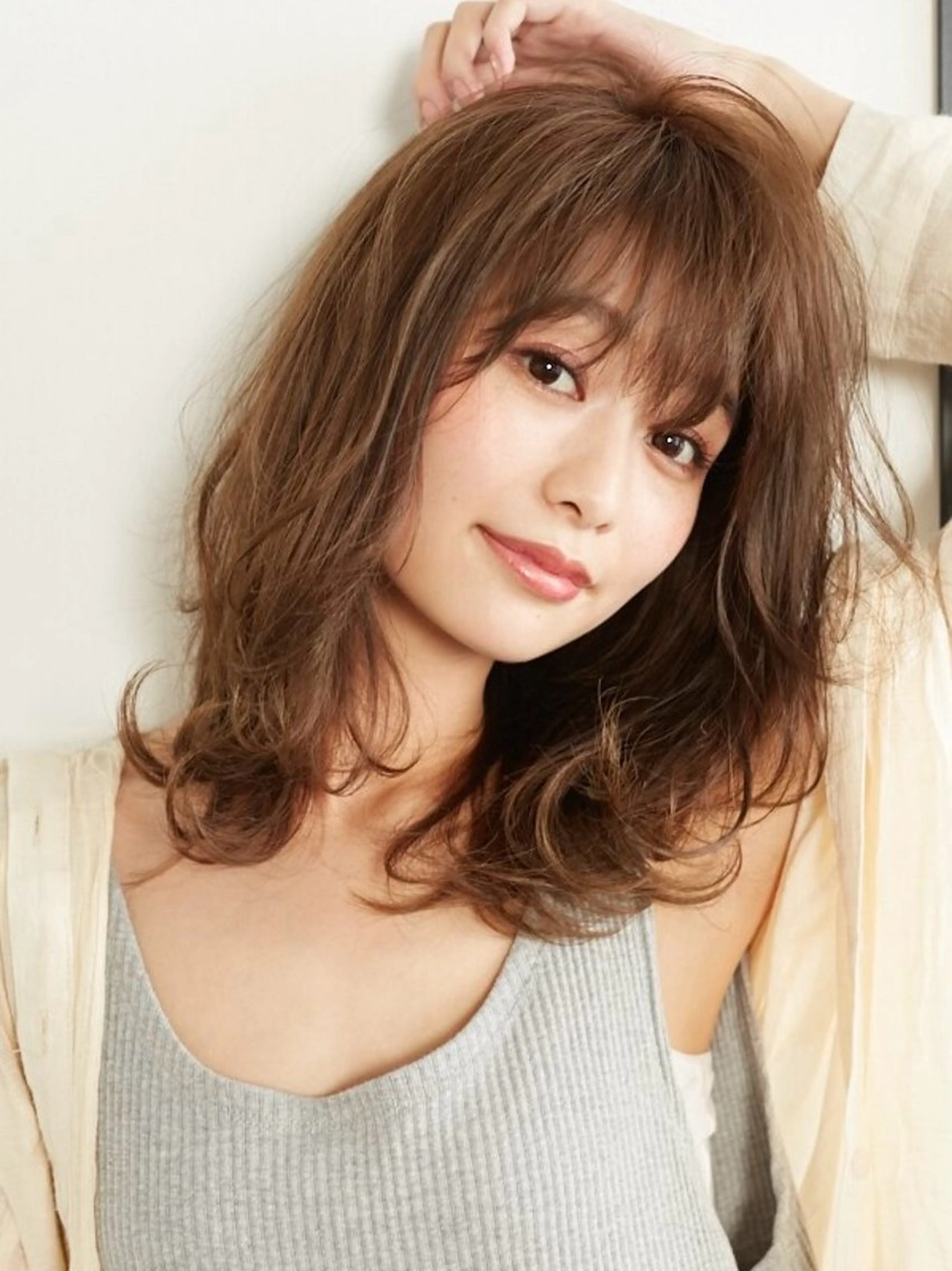 セミロング 【最大57%OFF】 髪質改善/レイヤーのヘアスタイル