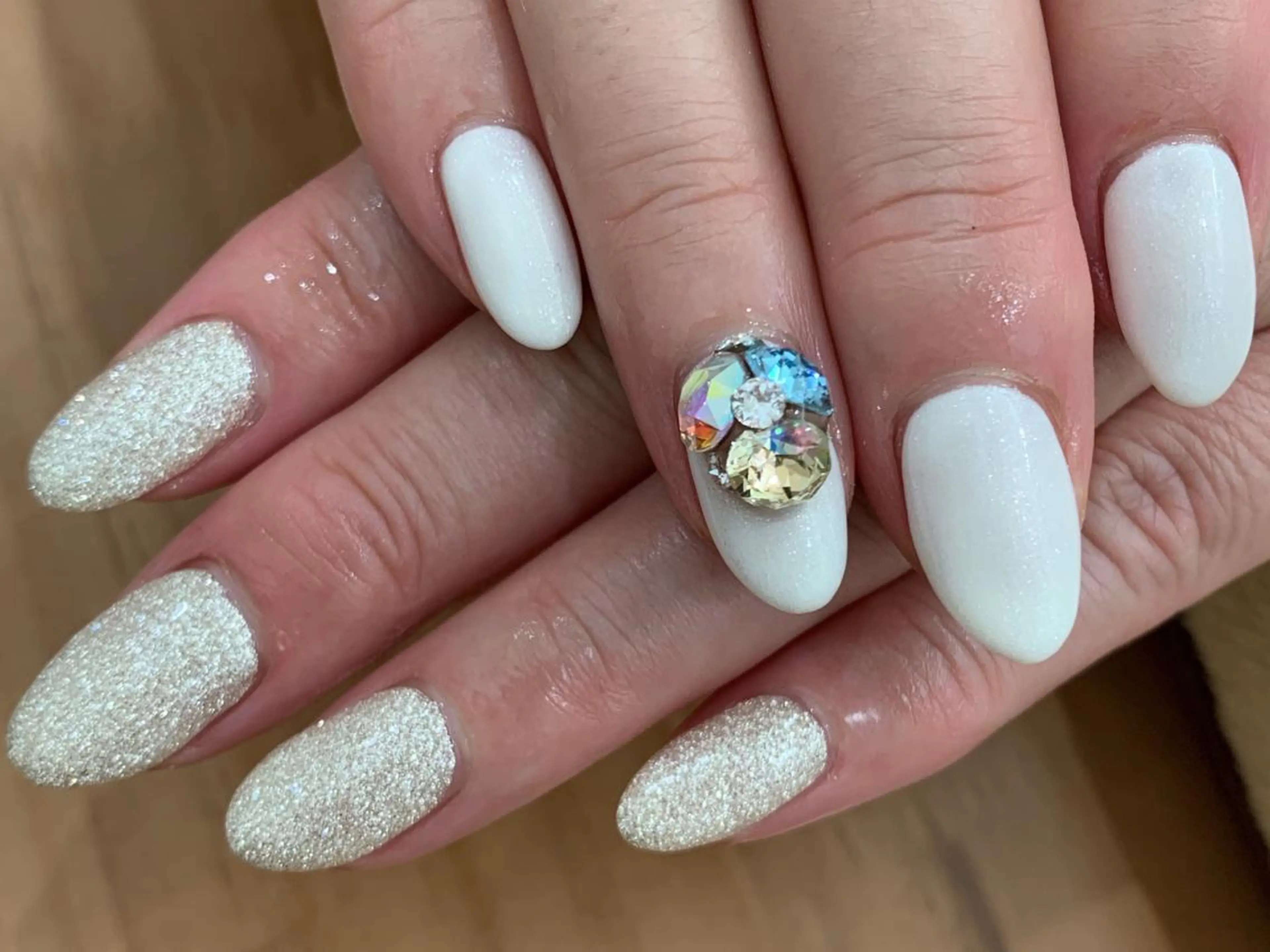 ネイル ラメ(グリッター) ハンドネイル 中川 愛理のその他イメージ