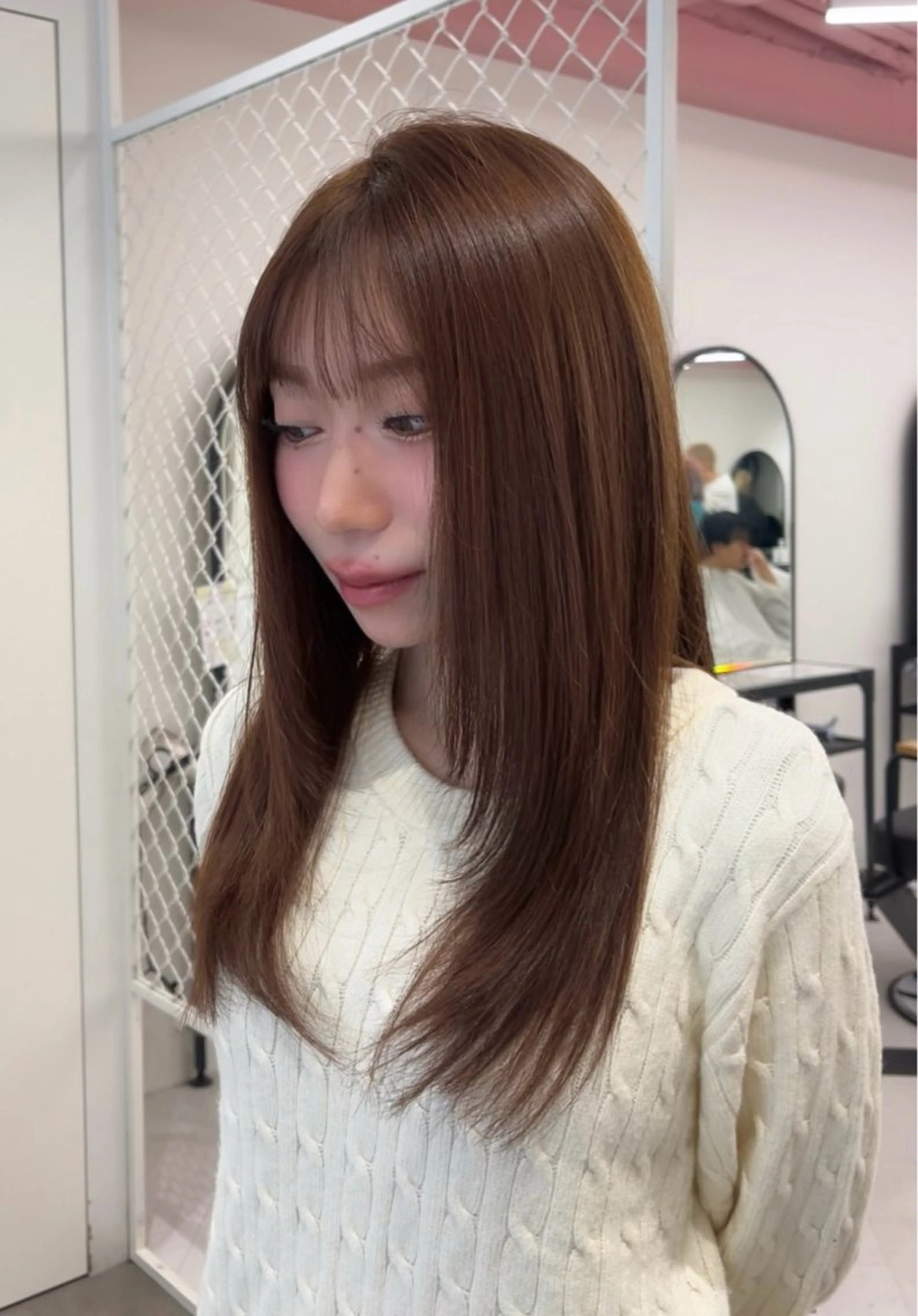 セミロング カラー トレンドスタイル SAE🖤✨のヘアスタイル