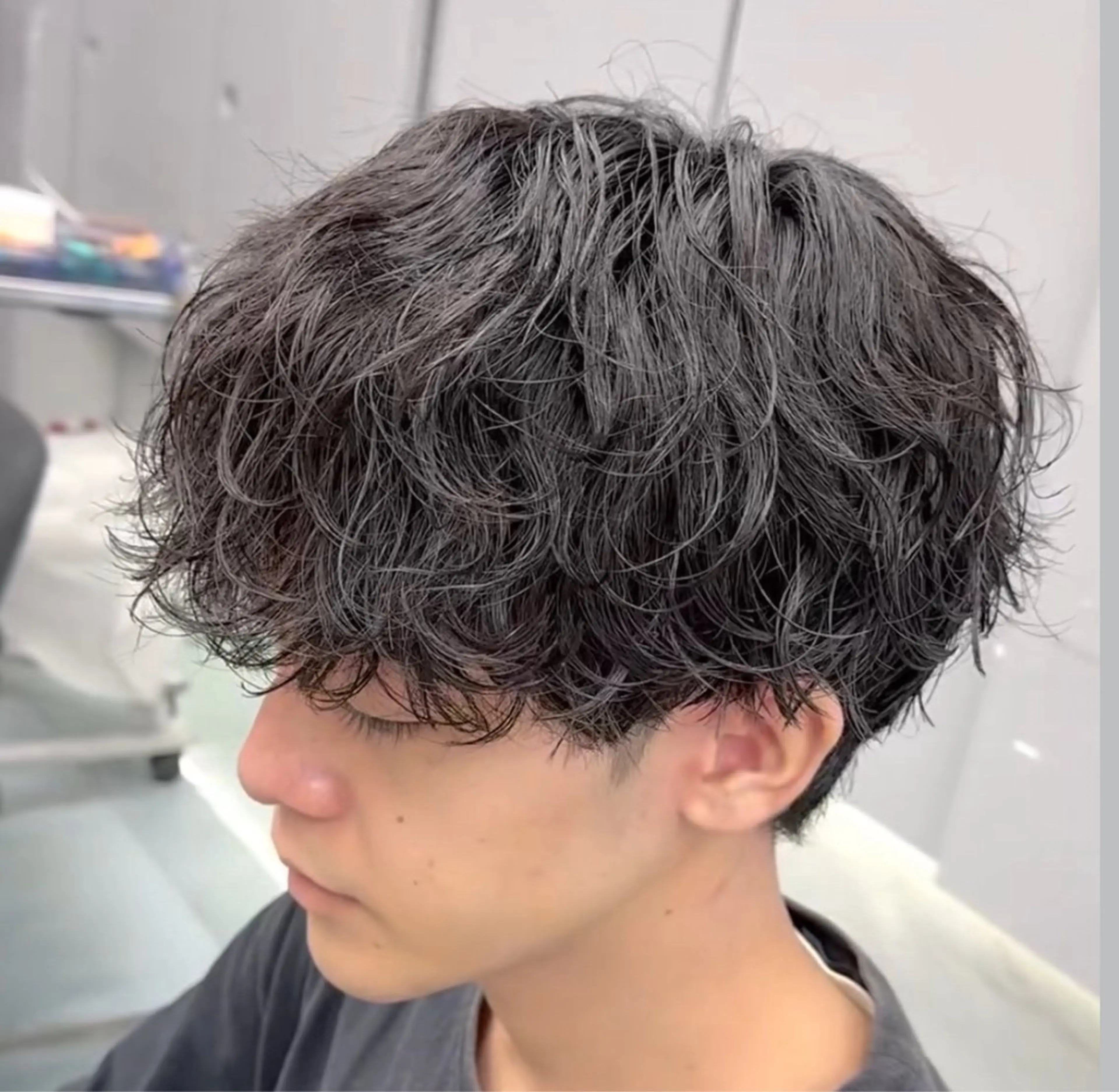 パーマ メンズ カット パーマ トリートメント 韓国ヘアダウンパーマ シャドウパーマ/航太のヘアスタイル