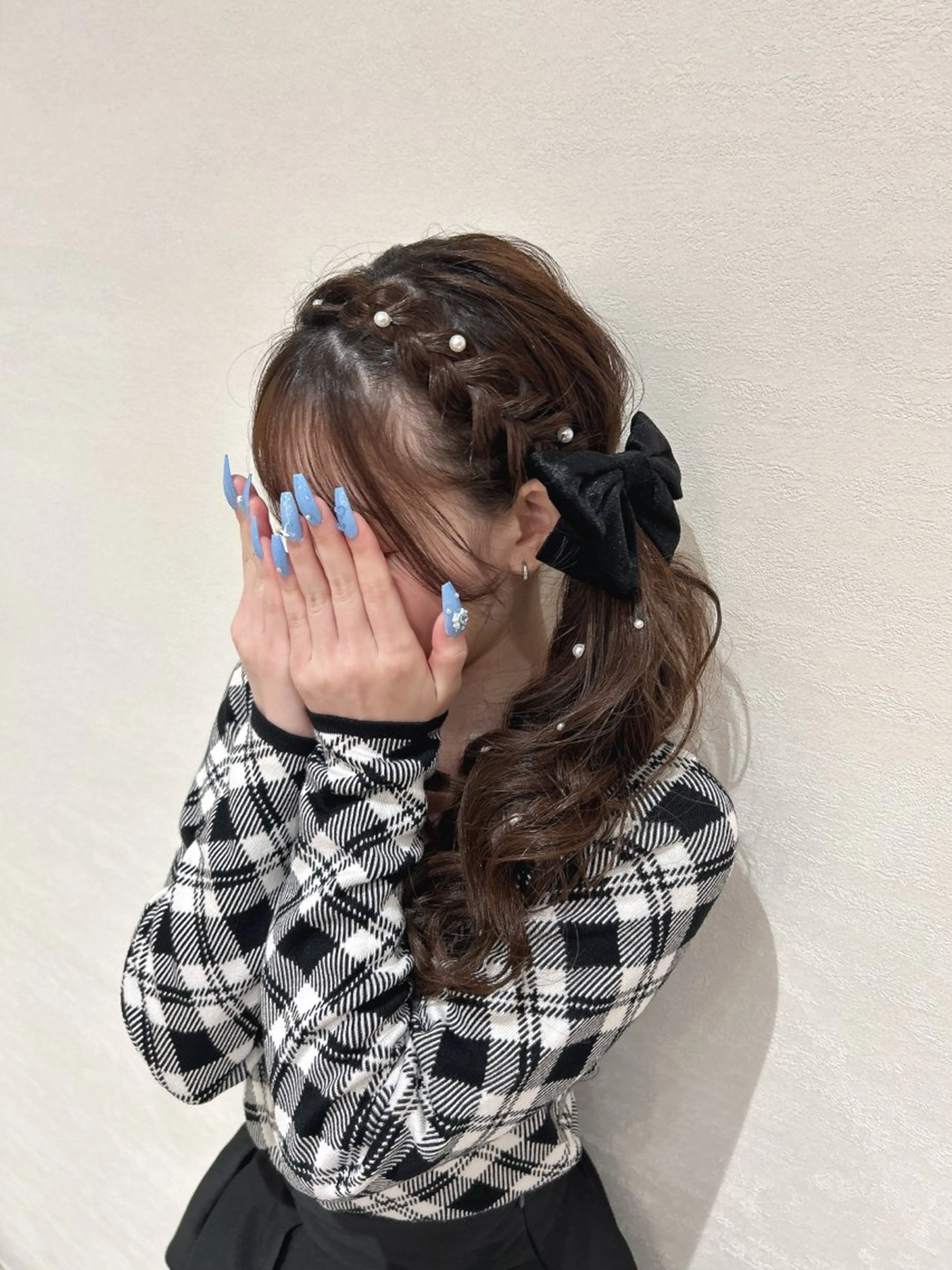 ヘアアレンジ カチューシャ 横田 まおのヘアスタイル