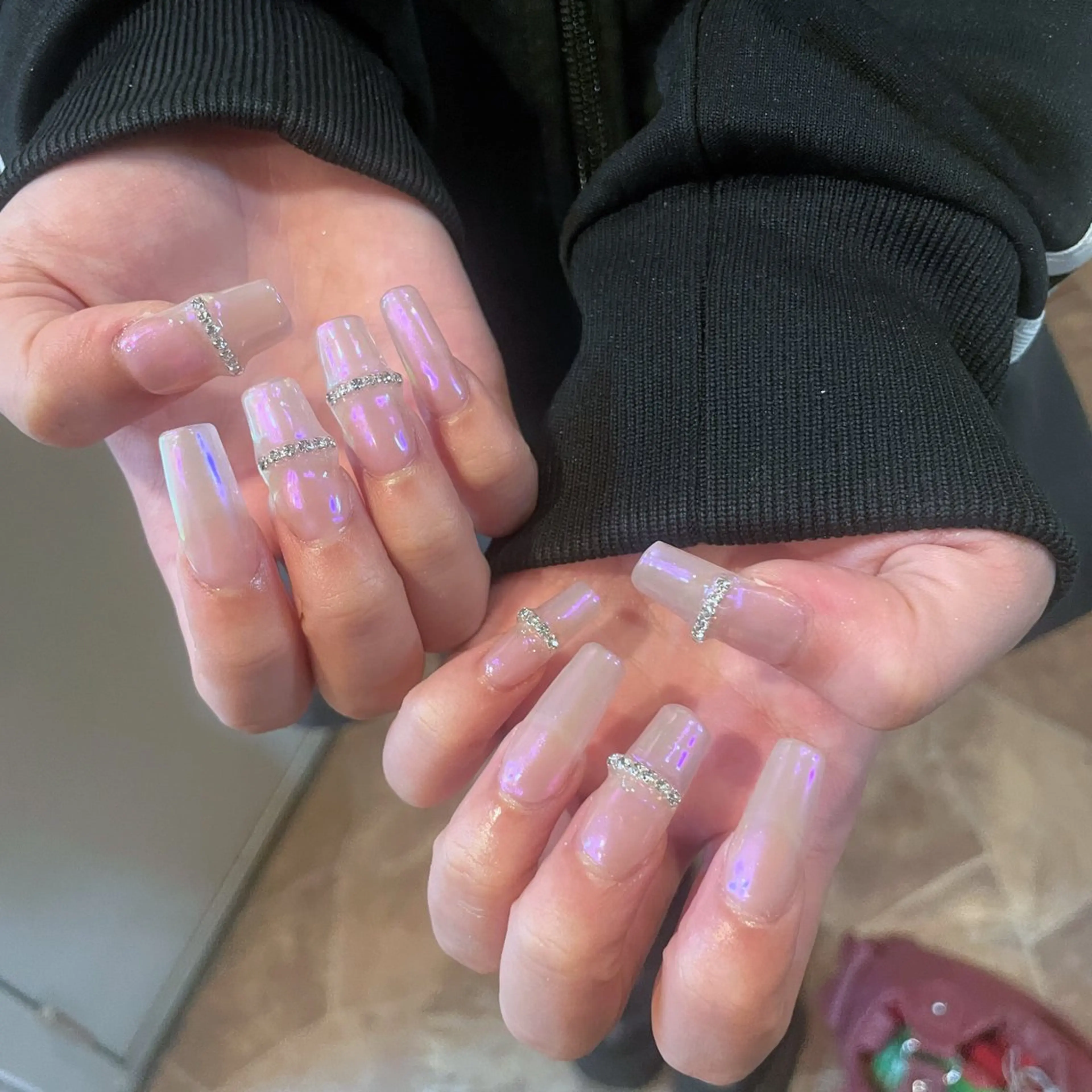 ネイル オーロラネイル ピンク ハンドネイル WOLTOKYO RIAのネイルデザイン