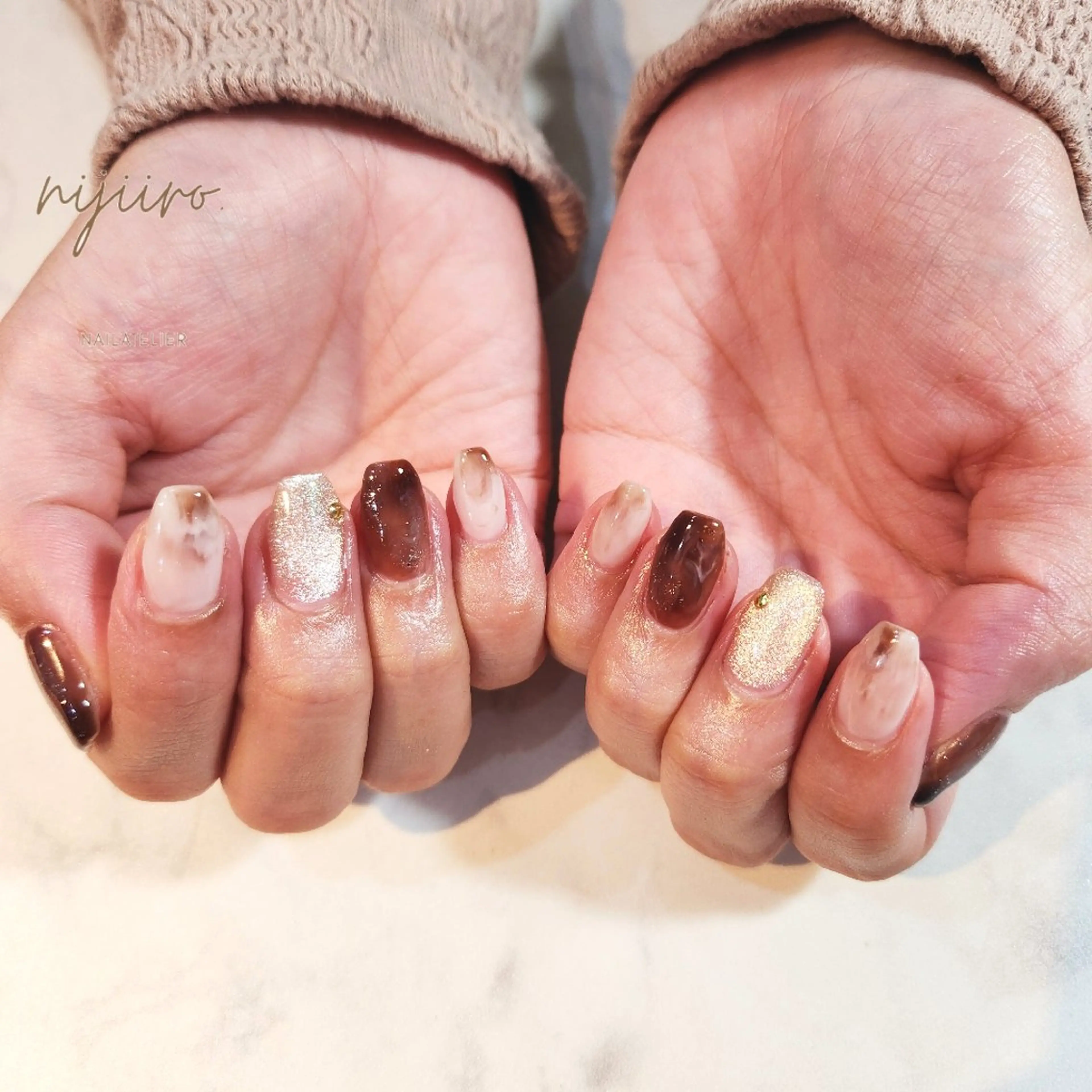 ネイル ハンドネイル nailatelier nijiiro.所属・nijiiro🌈 サトウのネイルデザイン