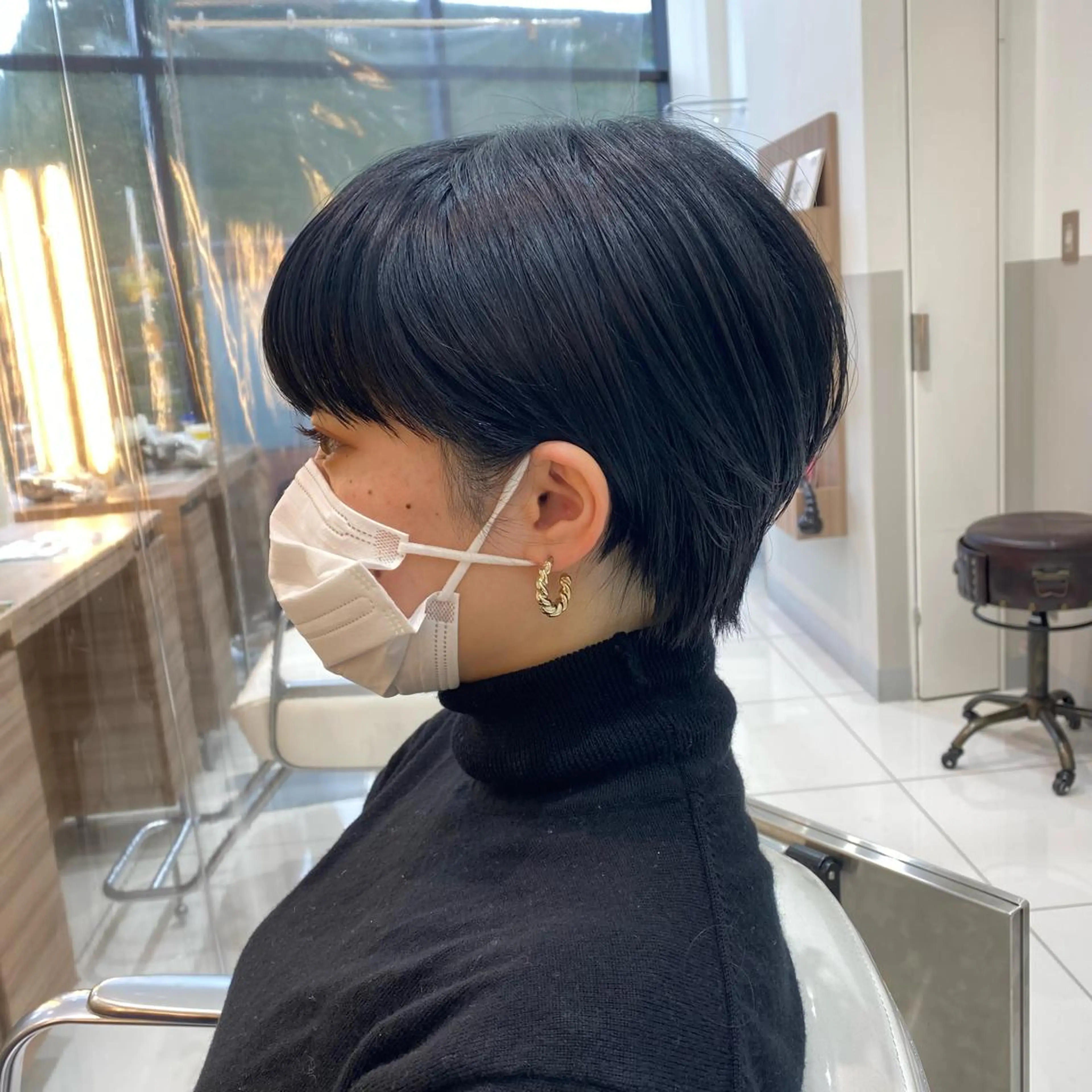 ショート カラー 黒髪 ブルーカラー ブルーブラック ショートヘア 🌱メンズパーマ🌱 篠崎 はやとのヘアスタイル