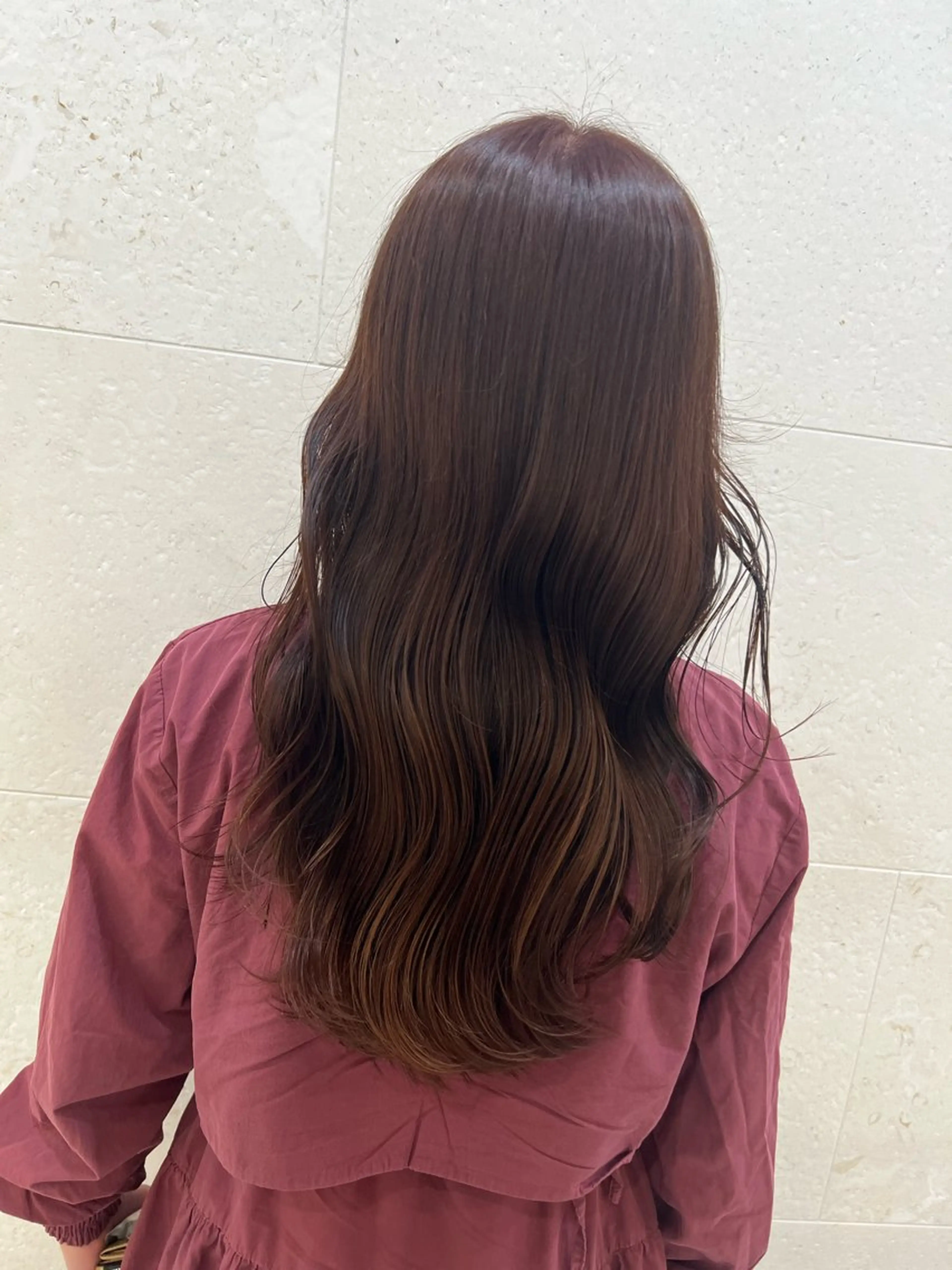 ロング カラー ブラウンカラー ピンクカラー ピンクブラウン ヘアカラー トリートメント 鈴木 愛華のヘアスタイル