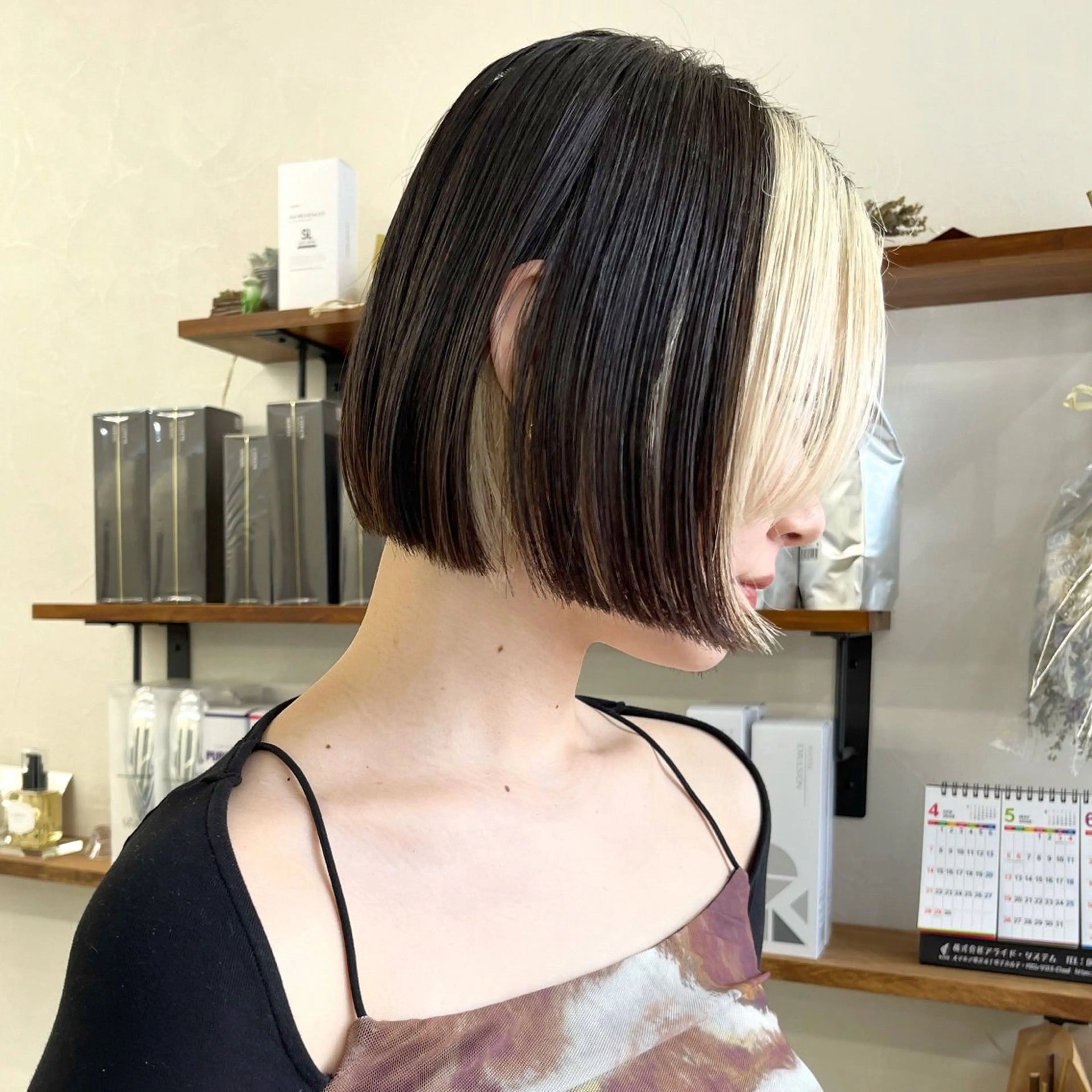 ショート ボブ レイヤーカット 似合わせカット ショートヘア ウルフカット カット トリートメント 朝がちょっと楽しくな るshort･bobのヘアスタイル