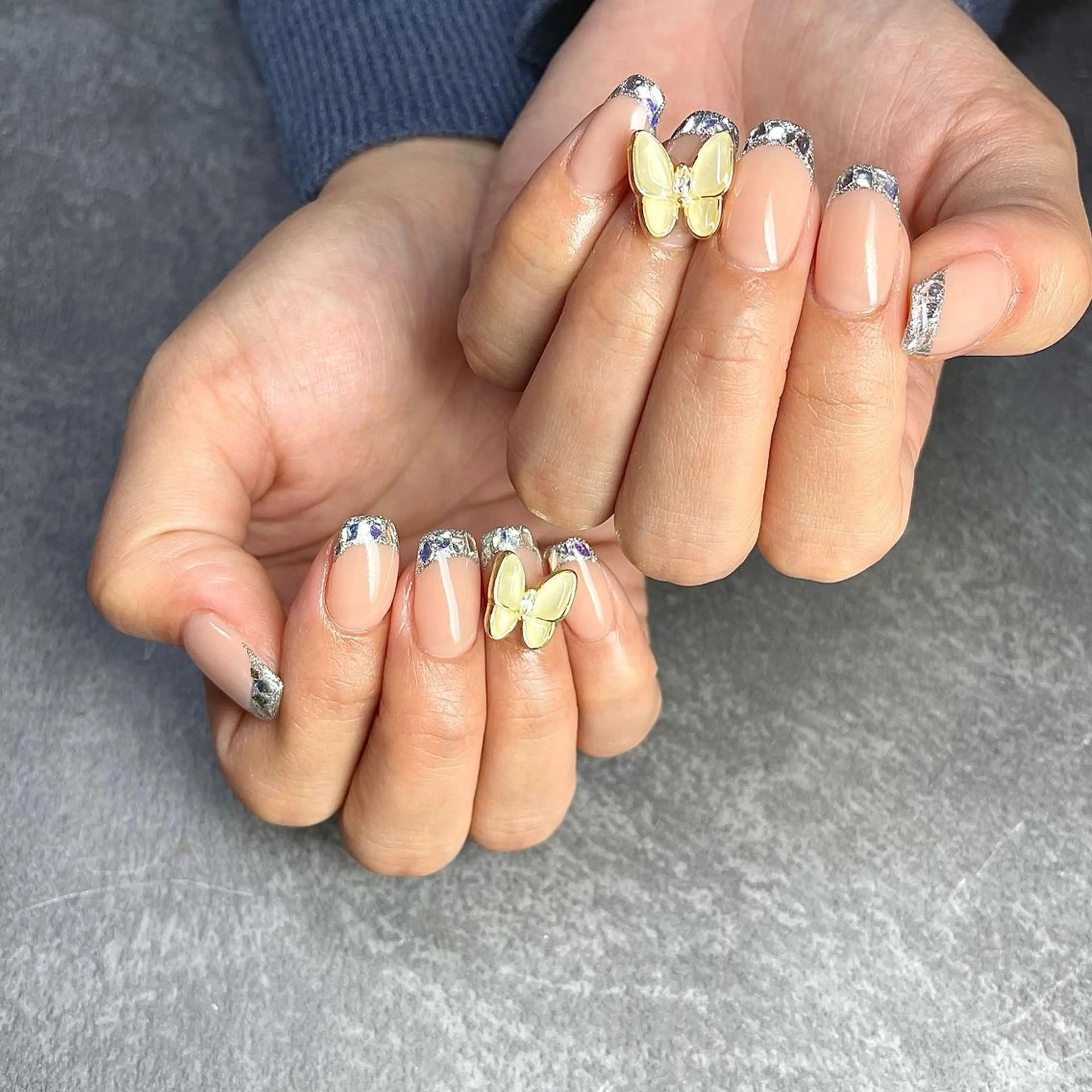 ネイル フレンチネイル ガラスフレンチ ハンドネイル Mnail mayuのネイルデザイン