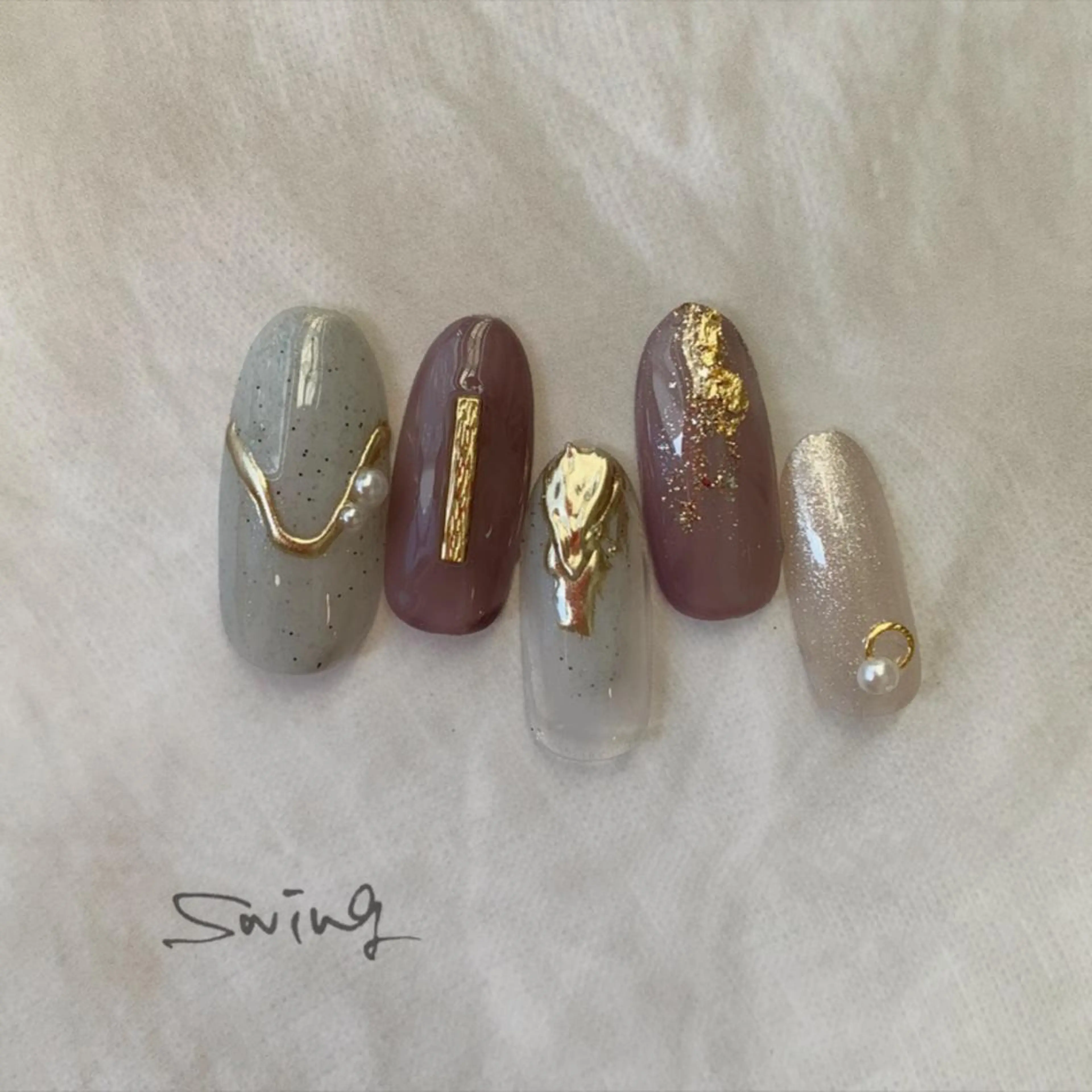 ネイル ニュアンスネイル SWING Nail Salon所属・Yoshida Takakoのネイルデザイン