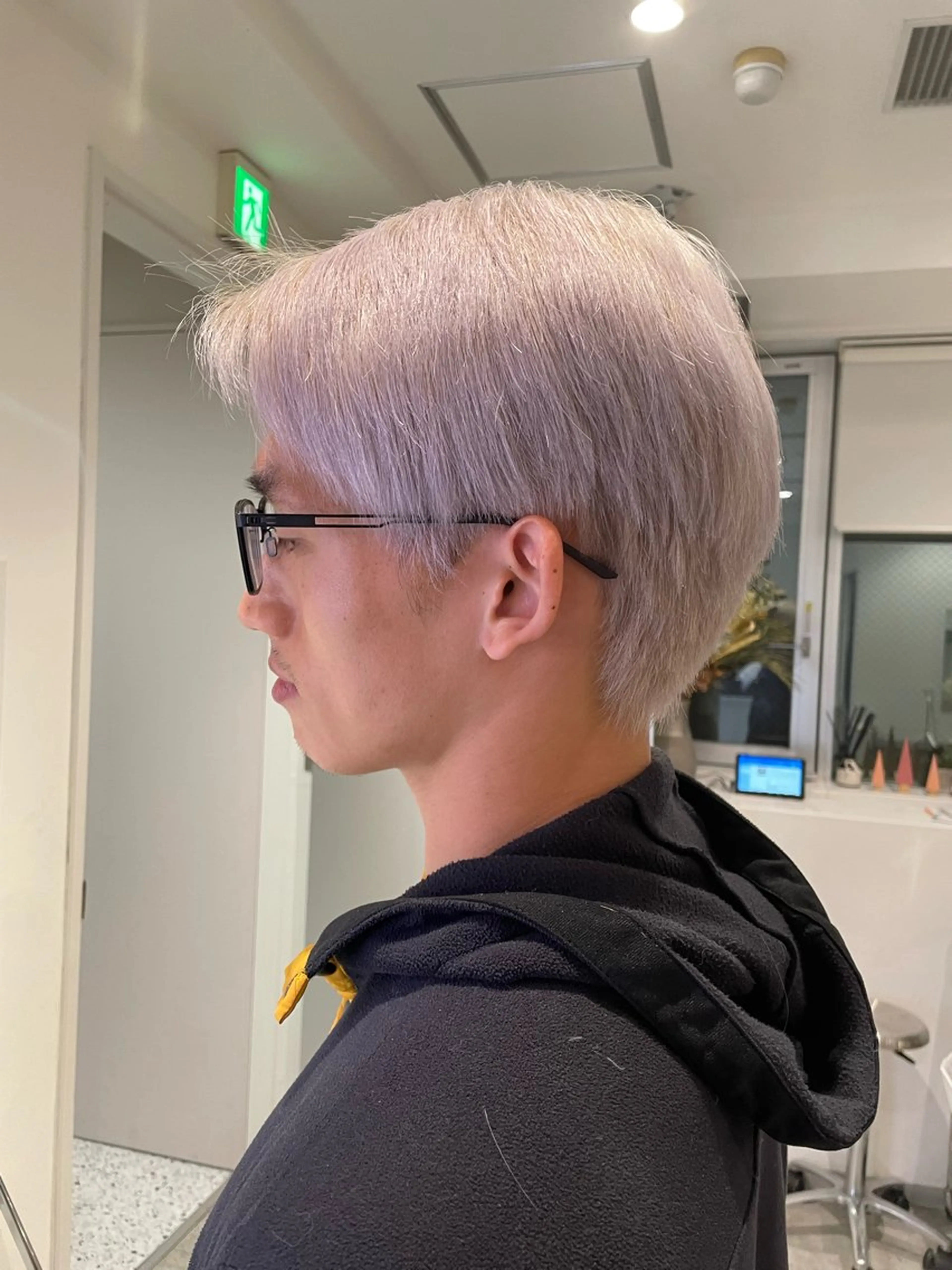 カラー メンズ メンズブリーチ ブリーチ 京都美容師 塩のヘアスタイル