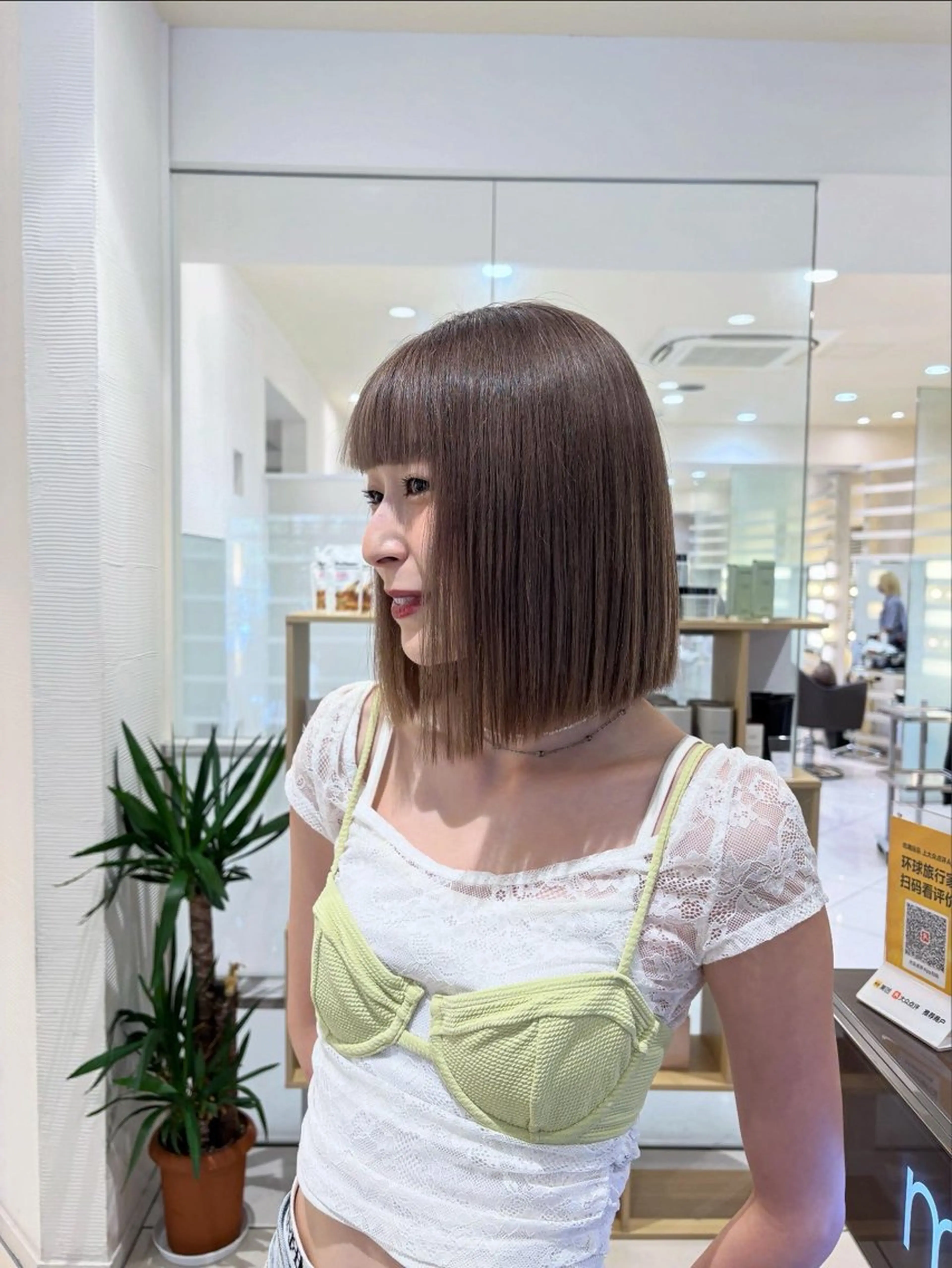 ミディアム カラー ヘアカラー 🌷くせっ毛さん 大集合🔥のヘアスタイル