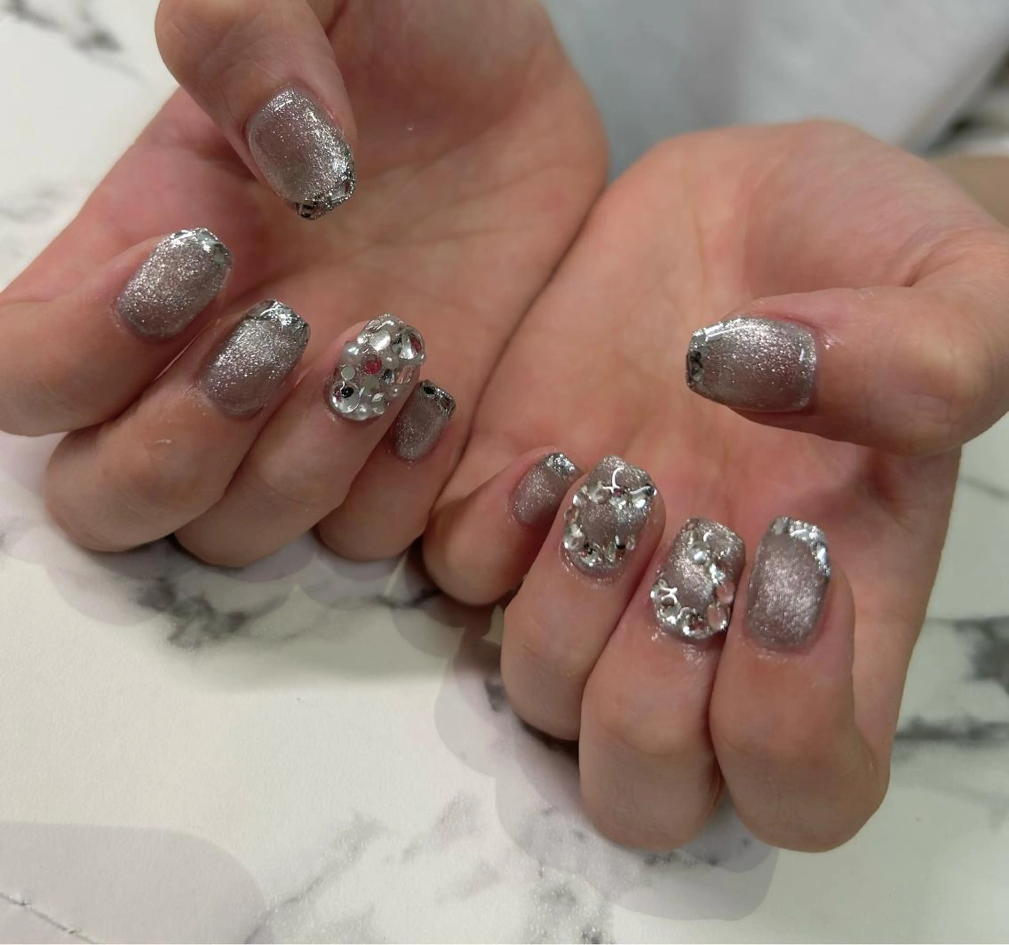 ネイル フレンチネイル ガラスフレンチ onnail mikoのネイルデザイン