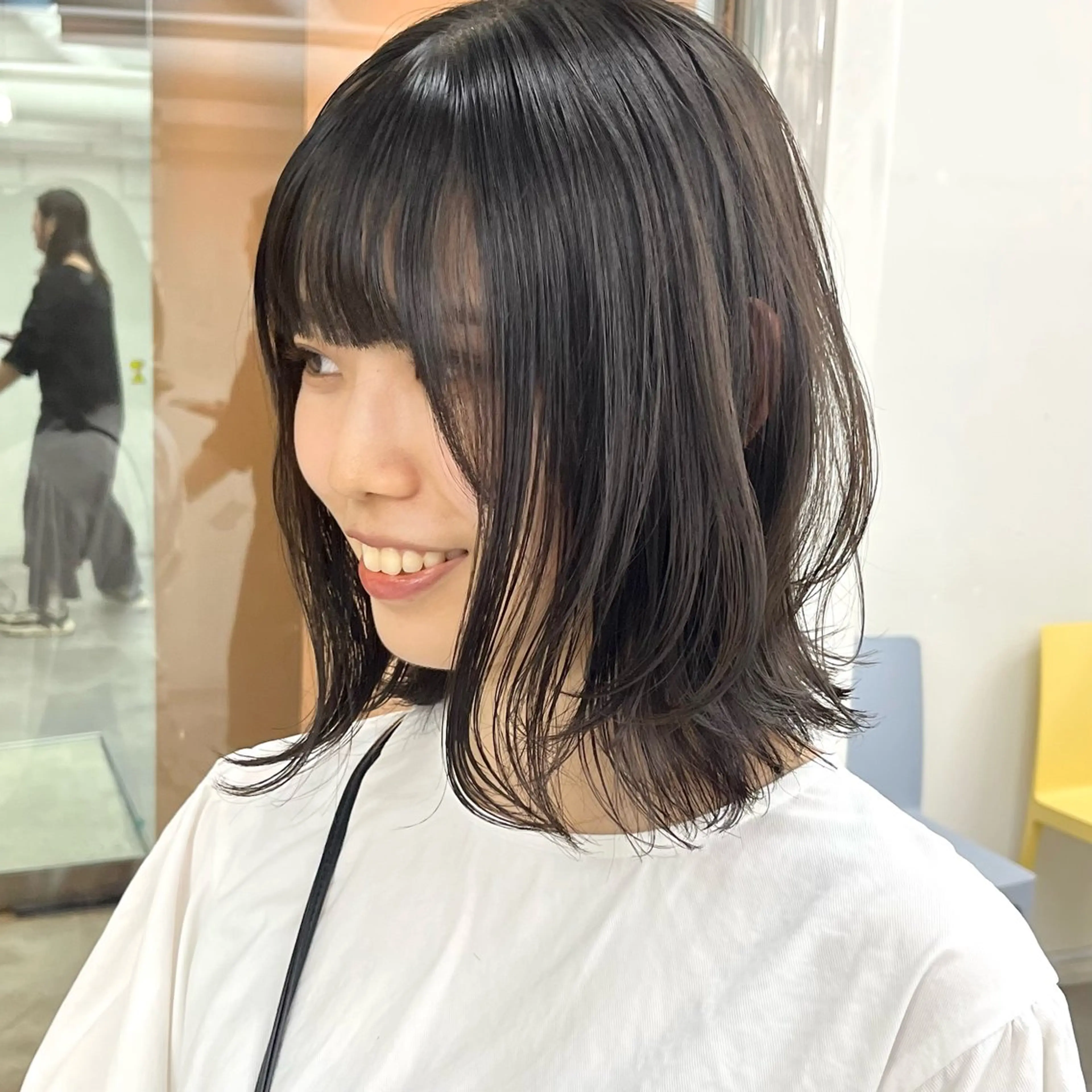 ミディアム カラー 透明感カラー グレージュ カット ヘアカラー トリートメント 天王寺髪質改善なら よしみさん✨のヘアスタイル