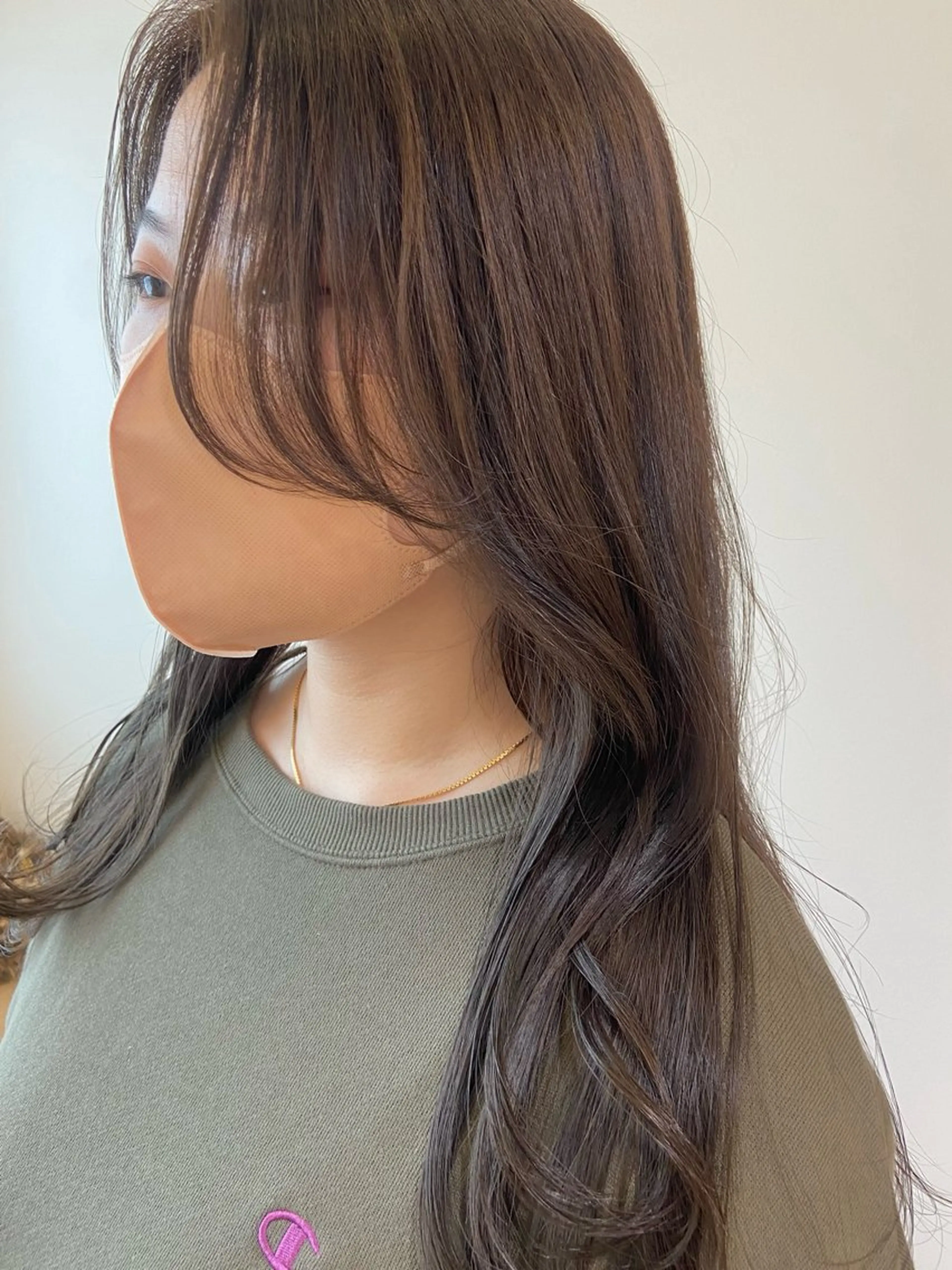 セミロング カラー 仙波 未来のヘアスタイル