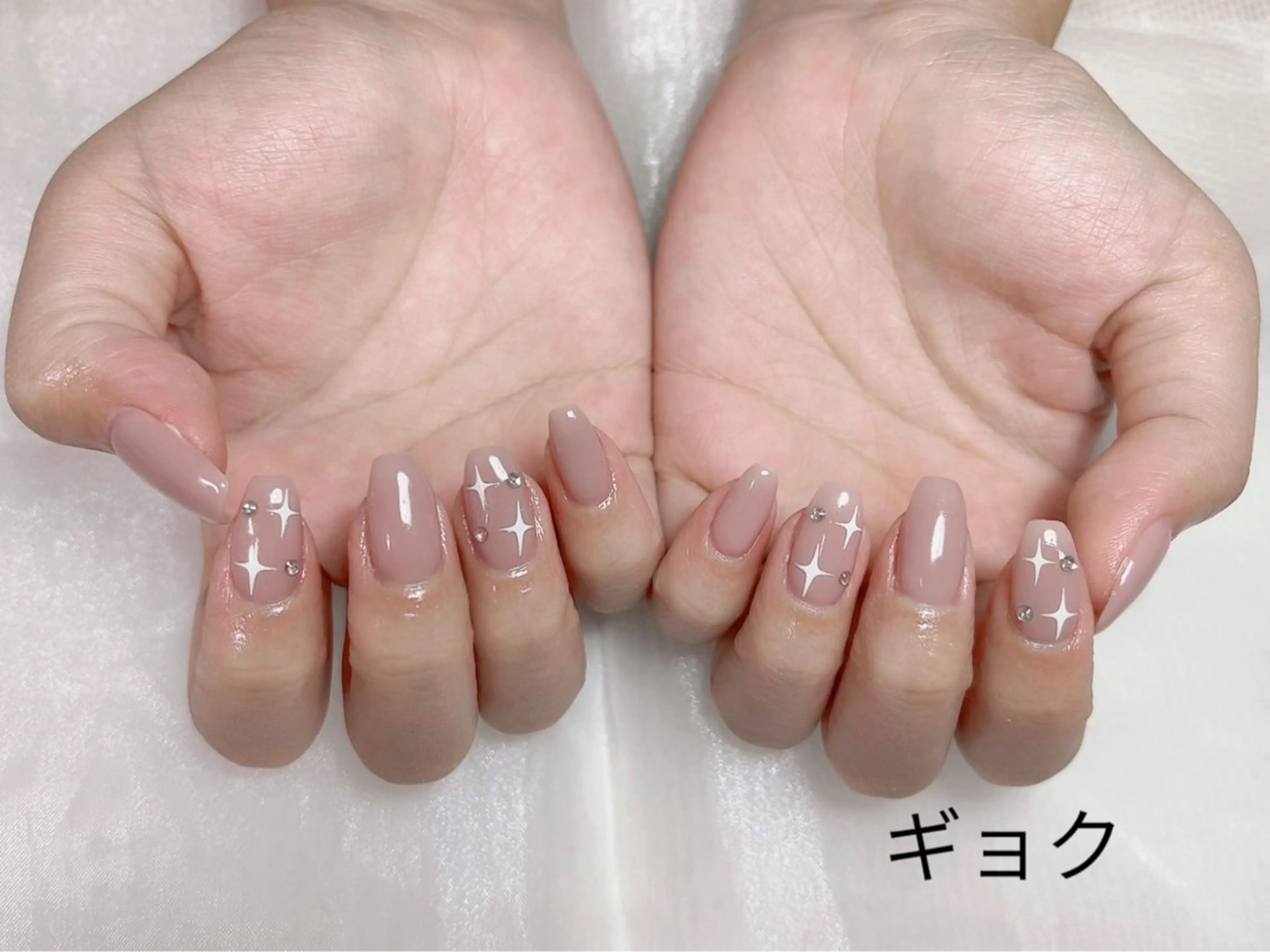 ネイル ハンドネイル シーシー ネイルのネイルデザイン