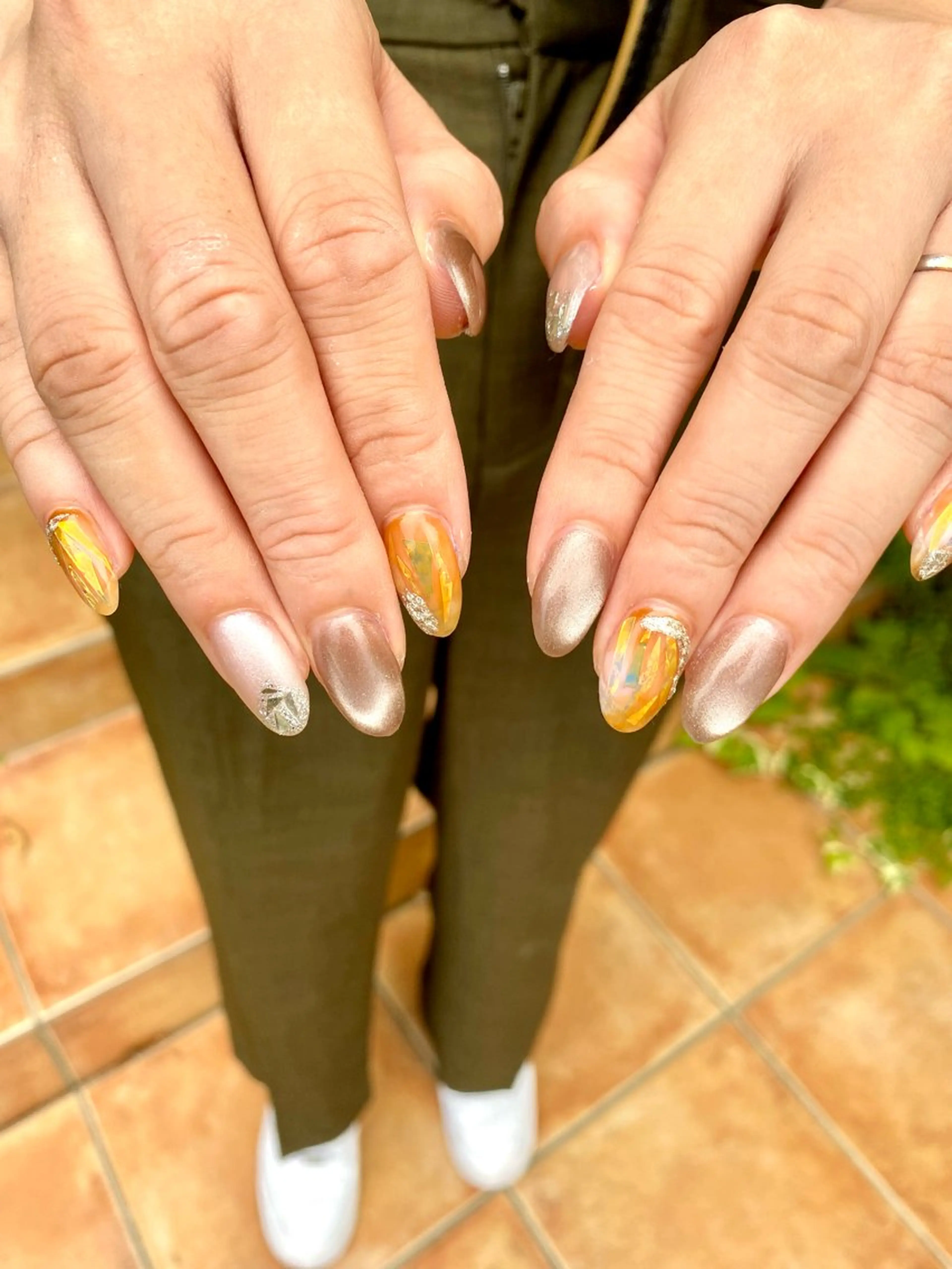 カラー ハンドネイル Nouvelle Nailのネイルデザイン
