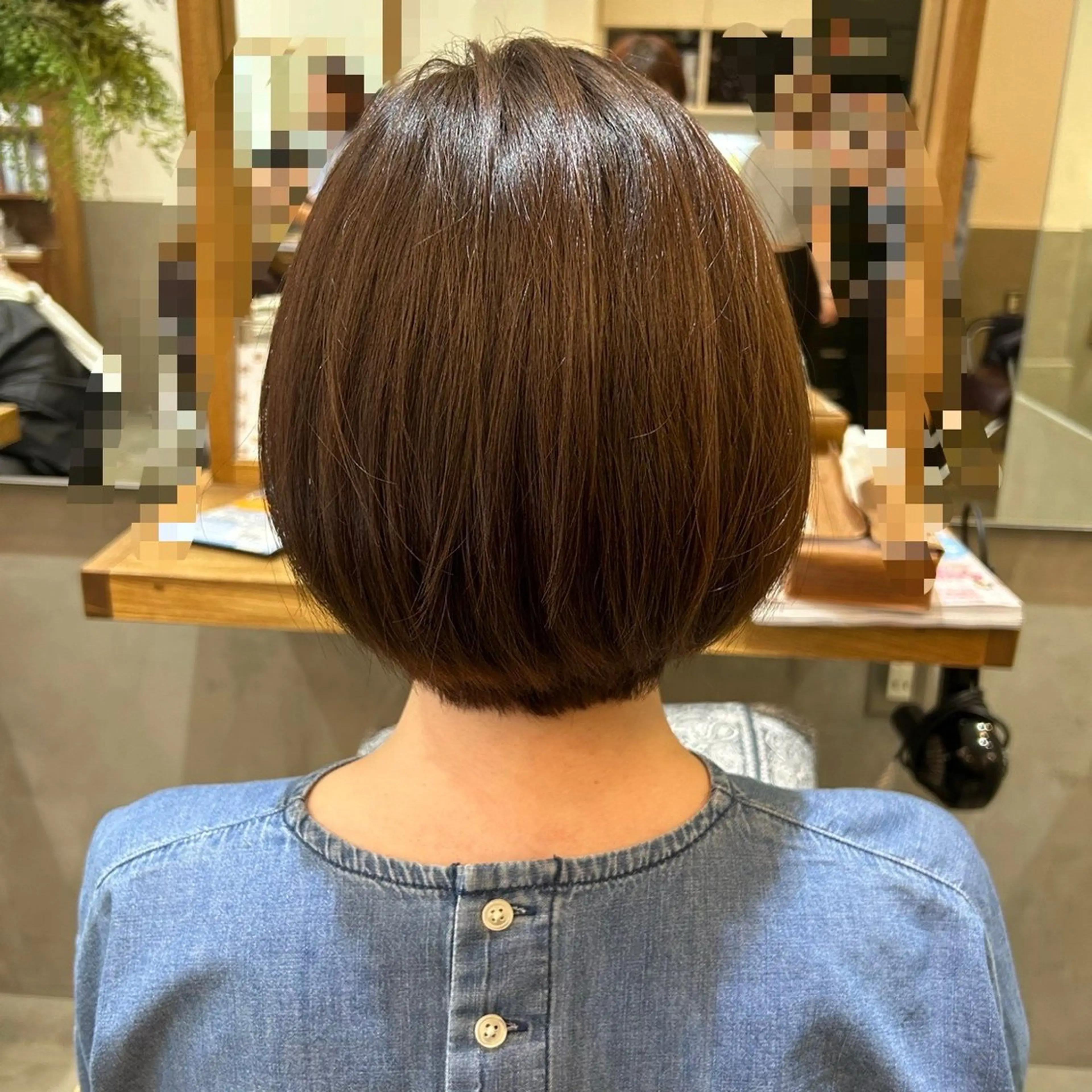 ショート カラー カット ヘアカラー トリートメント 若狭 彩花のヘアスタイル