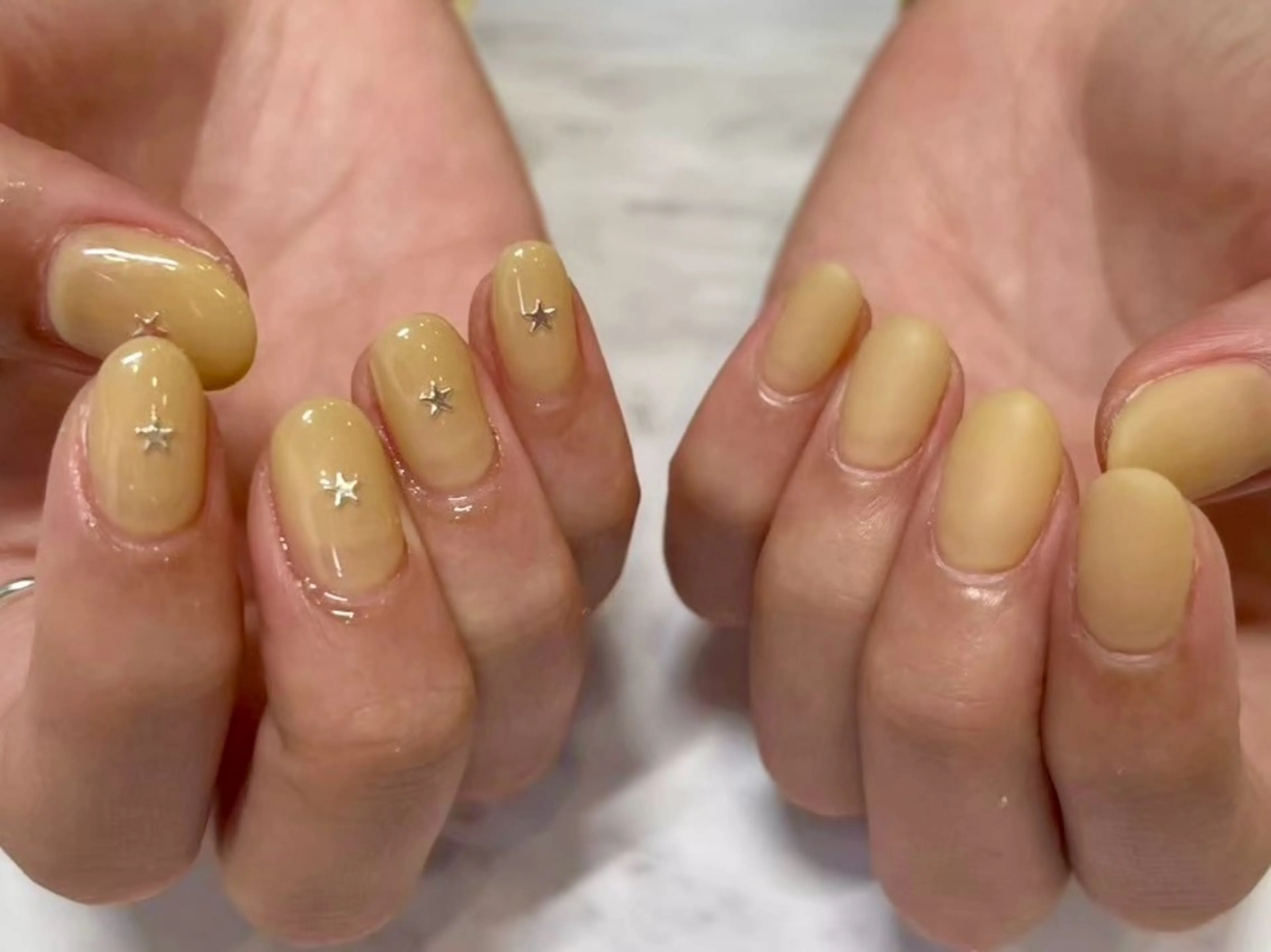 ネイル マットネイル 黄色 Ayano ♡のネイルデザイン