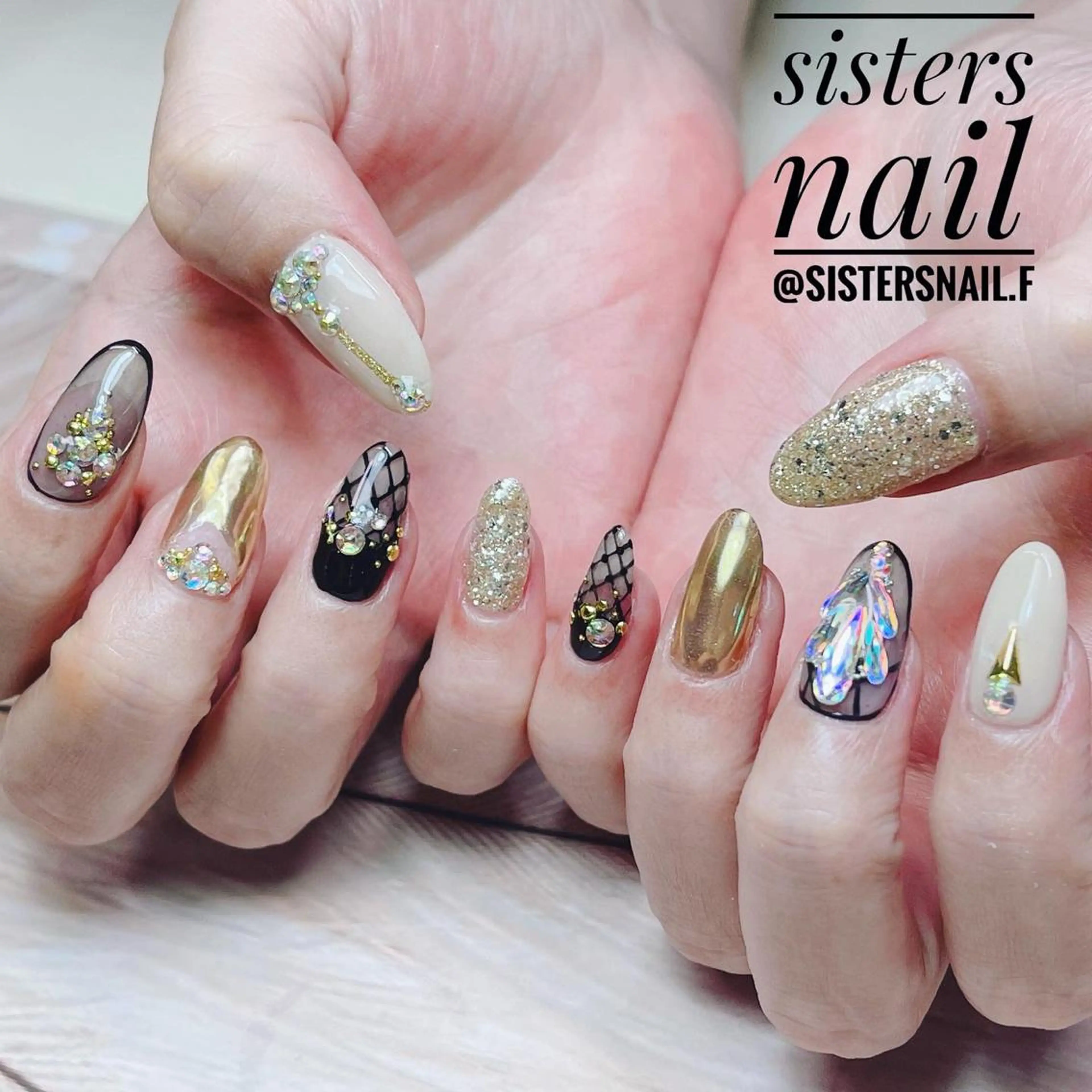 ネイル アートネイル フレンチネイル キラキラネイル ミラーネイル sisters nail.fのネイルデザイン