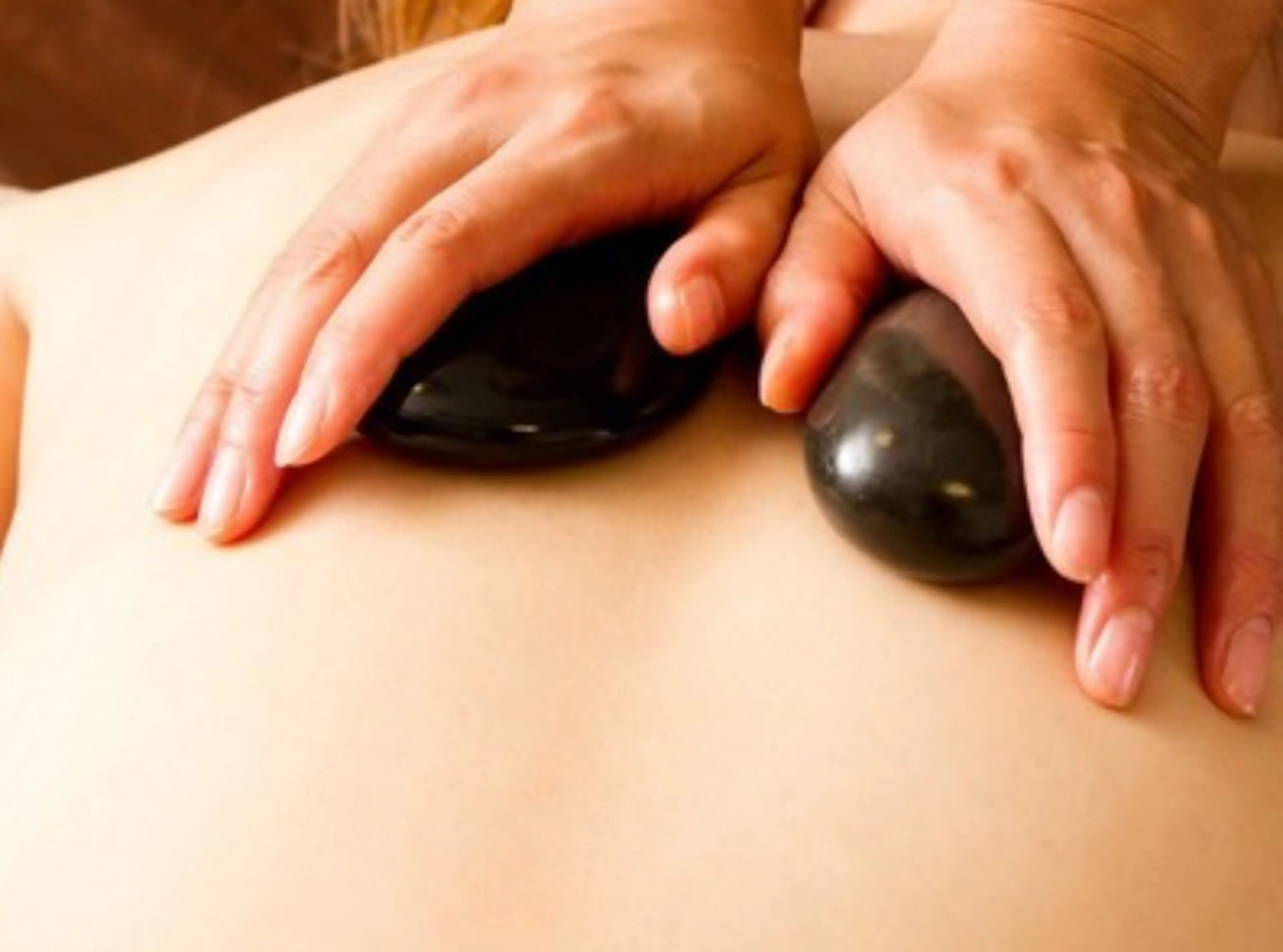 【new✨】ホットストーン&オイルトリートメント60分の写真