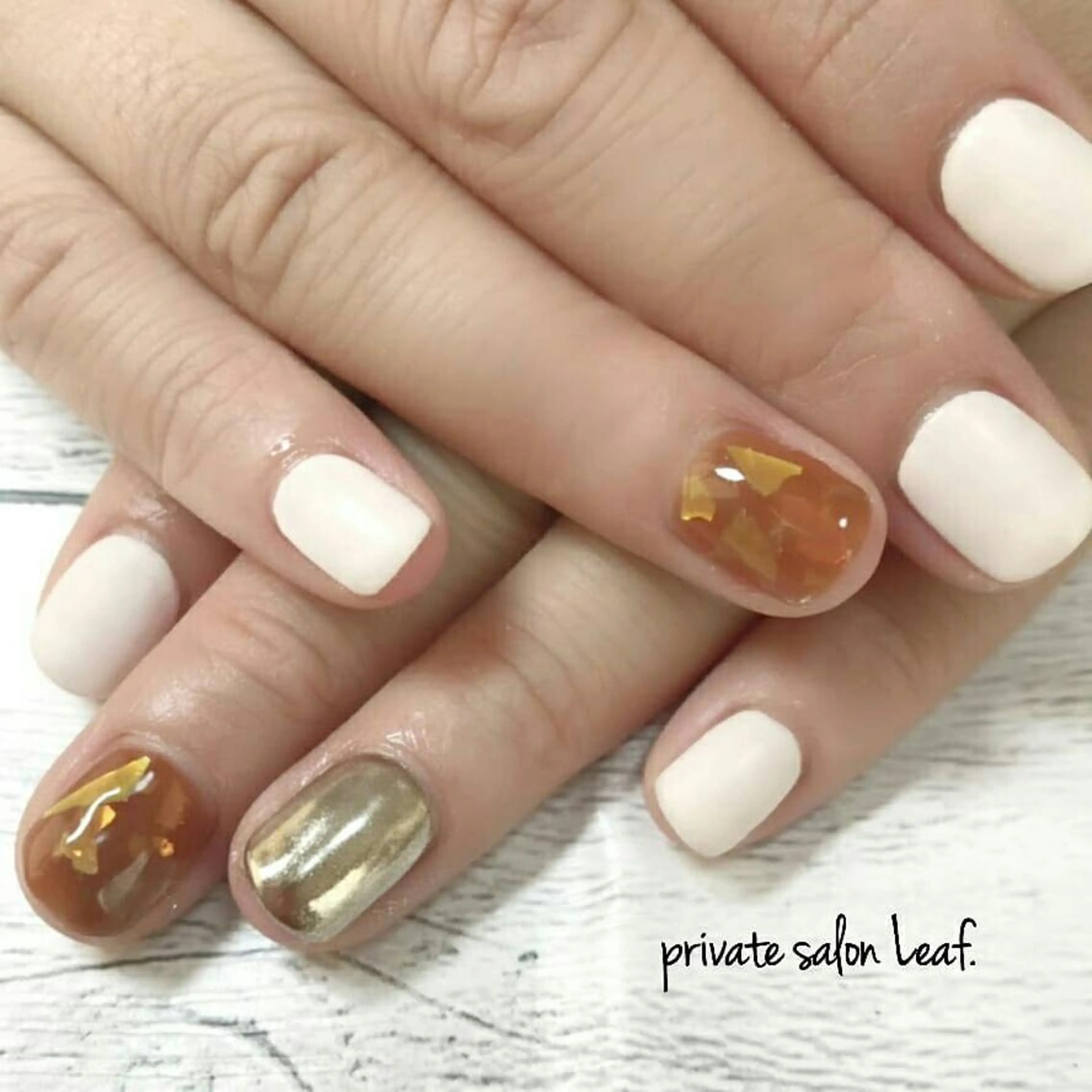 ネイル Leaf. リーフのネイルデザイン