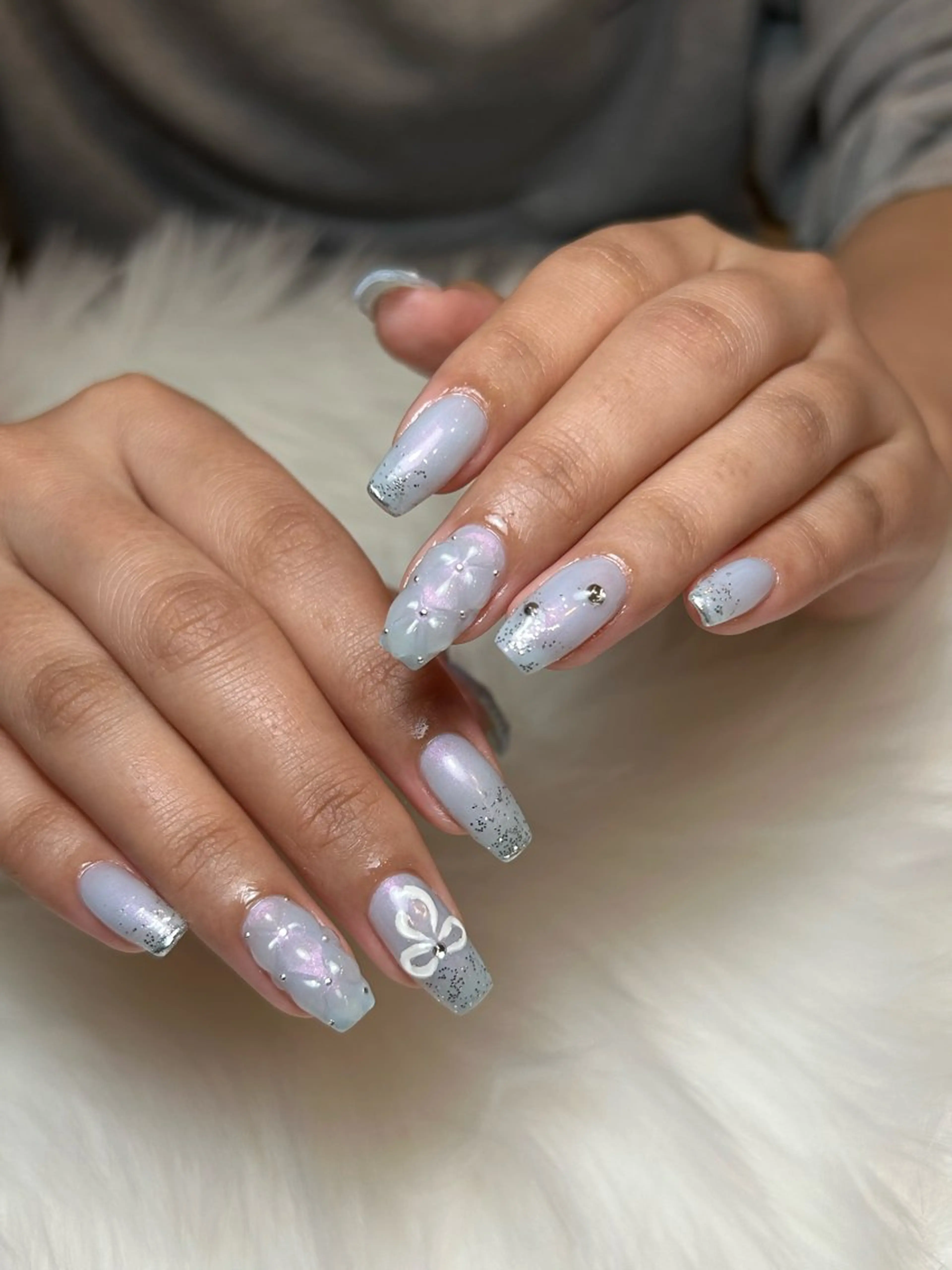 ネイル ハンドネイル poli nailsのネイルデザイン