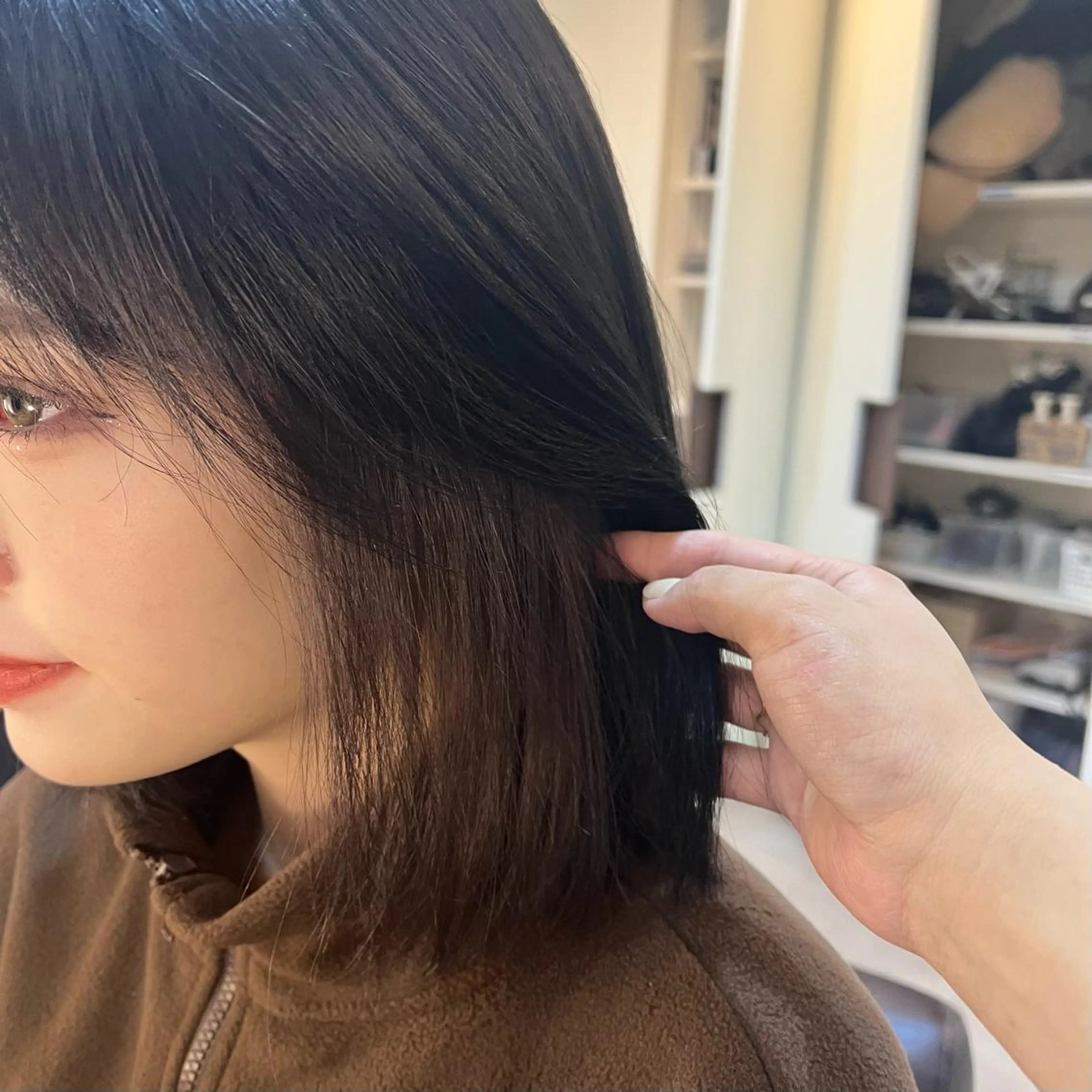 ミディアム カラー ヘアカラー 🌺まなみ/ うる艶カラー🌺のヘアスタイル