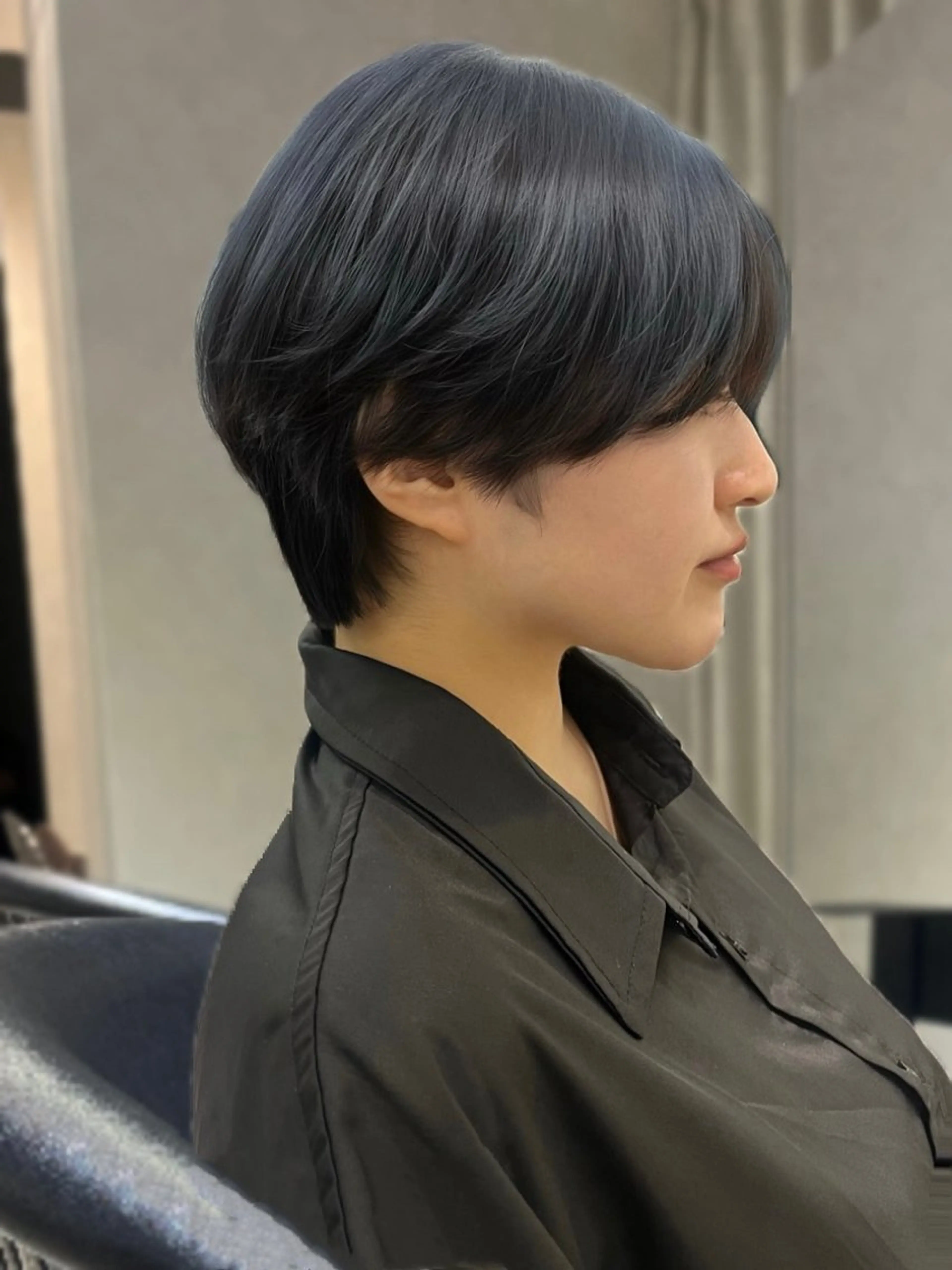 メンズ カット 韓国メンズ特化 ダウン・毛流れパーマのヘアスタイル