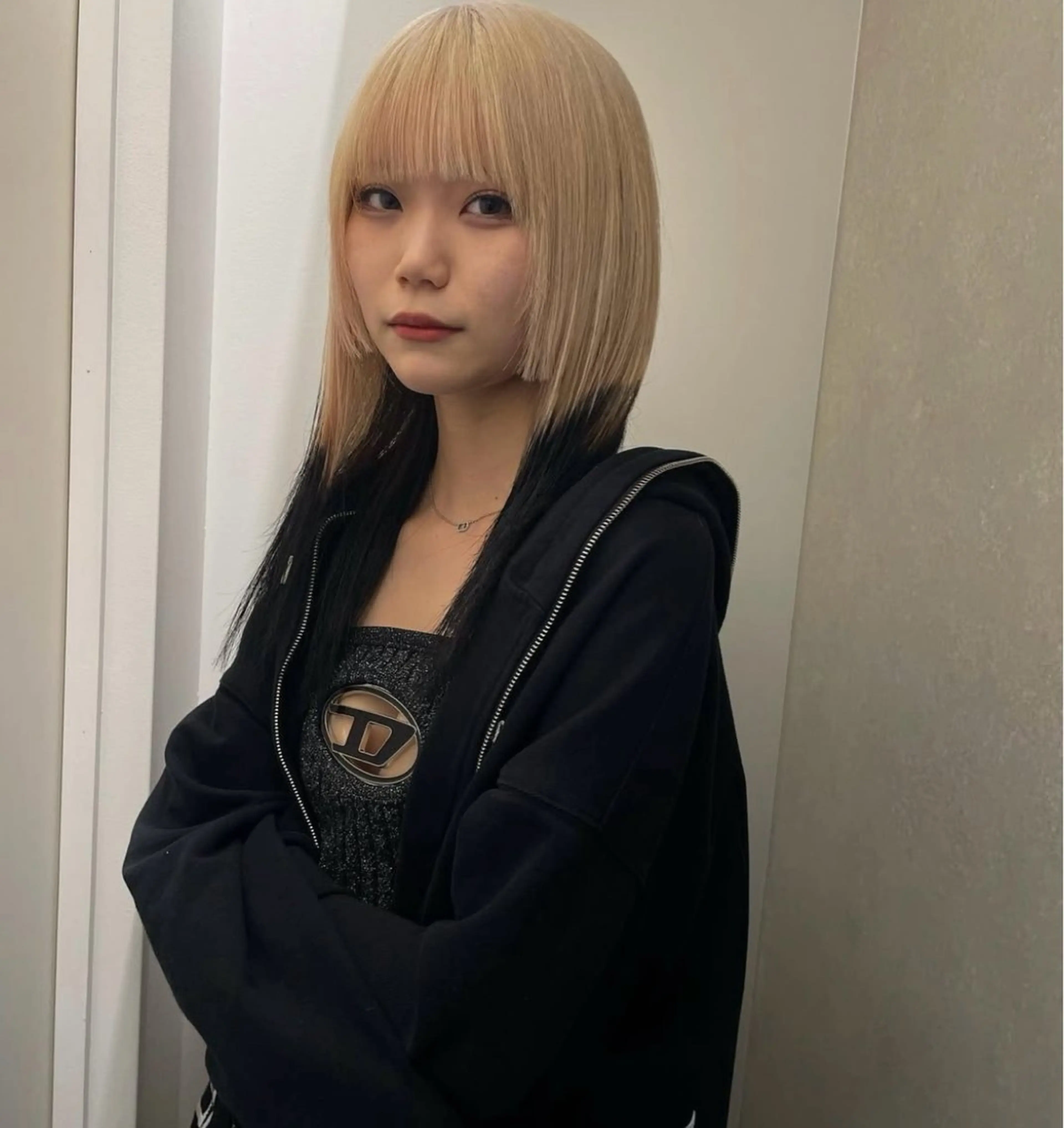 ロング カラー ハイトーンデザイン 🪐·˚⌖MIHOのヘアスタイル