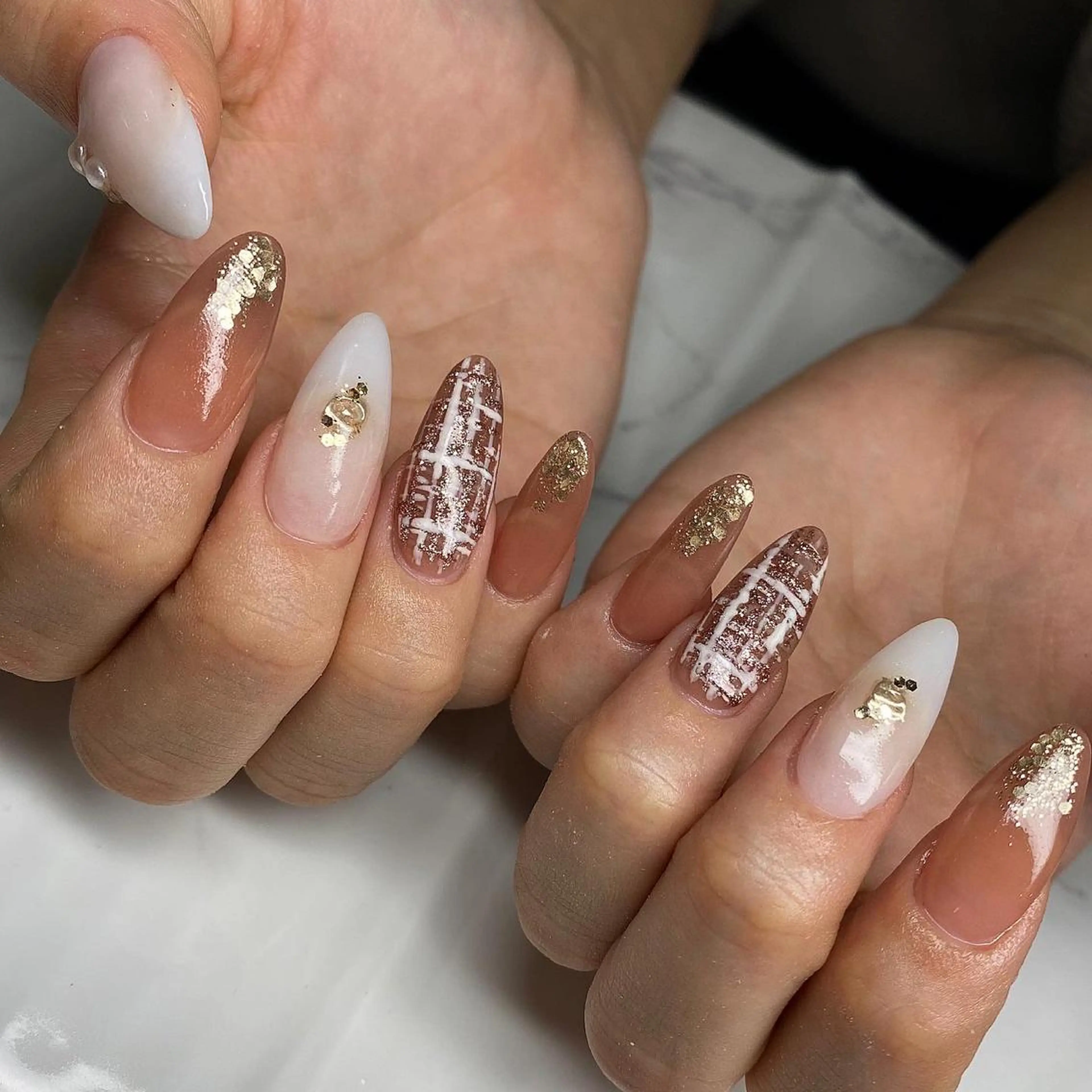 セミロング ネイル nail salon azuのネイルデザイン