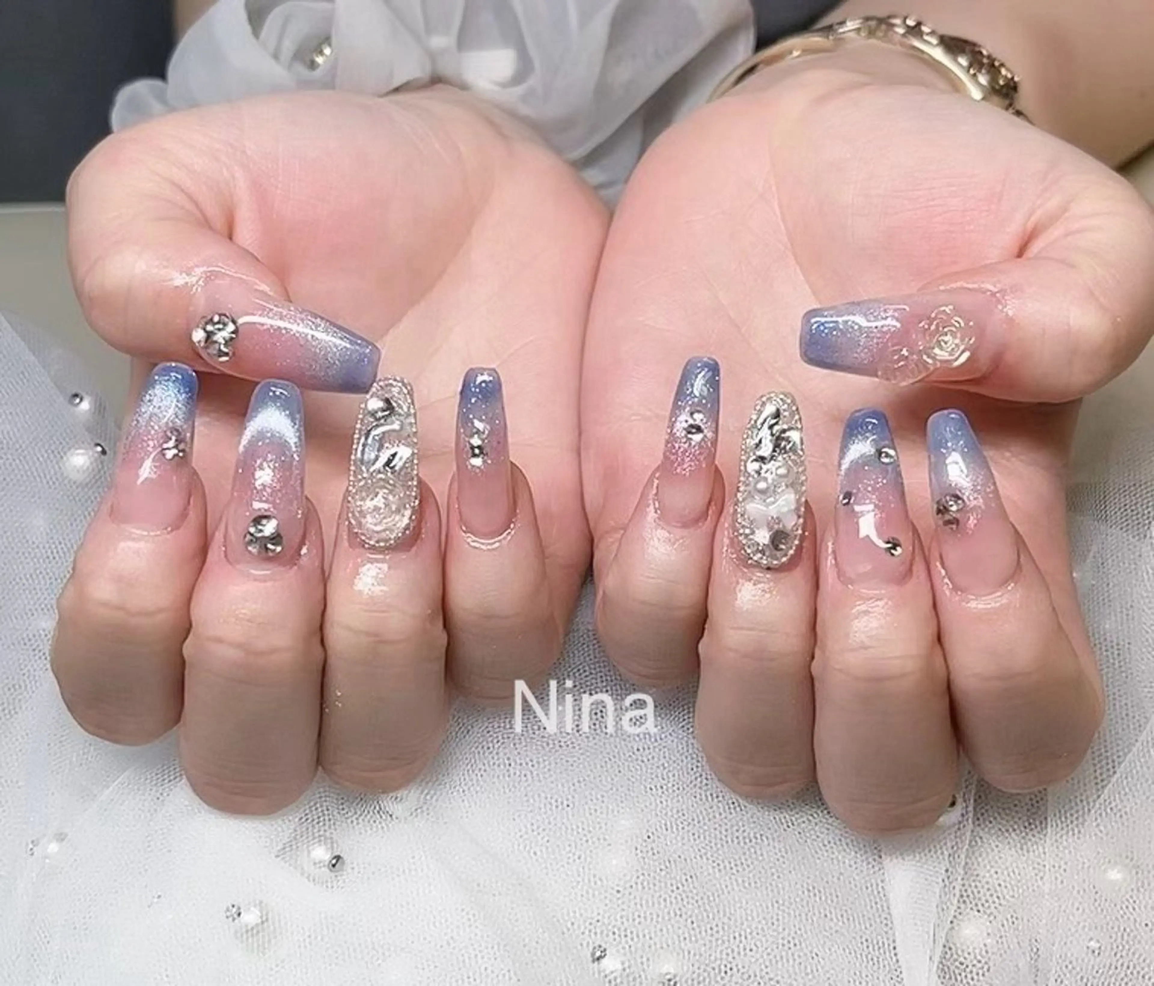 ネイル ハンドネイル NiNa ビューティーサロン所属・Ni Naのネイルデザイン
