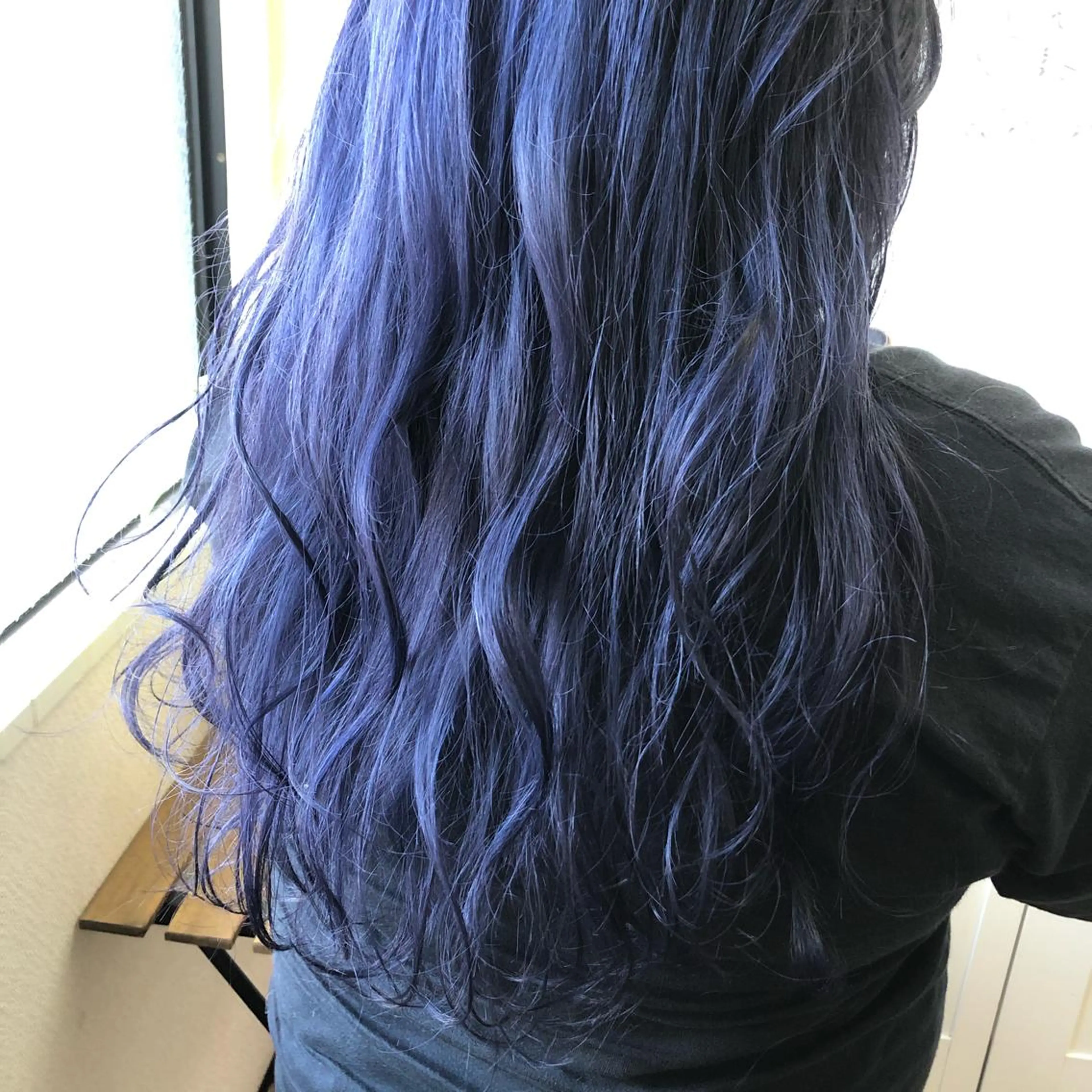 ロング カラー アッシュ 透明感カラー ネイビーカラー 江上拓郎/ショート /酸性ストレートのヘアスタイル