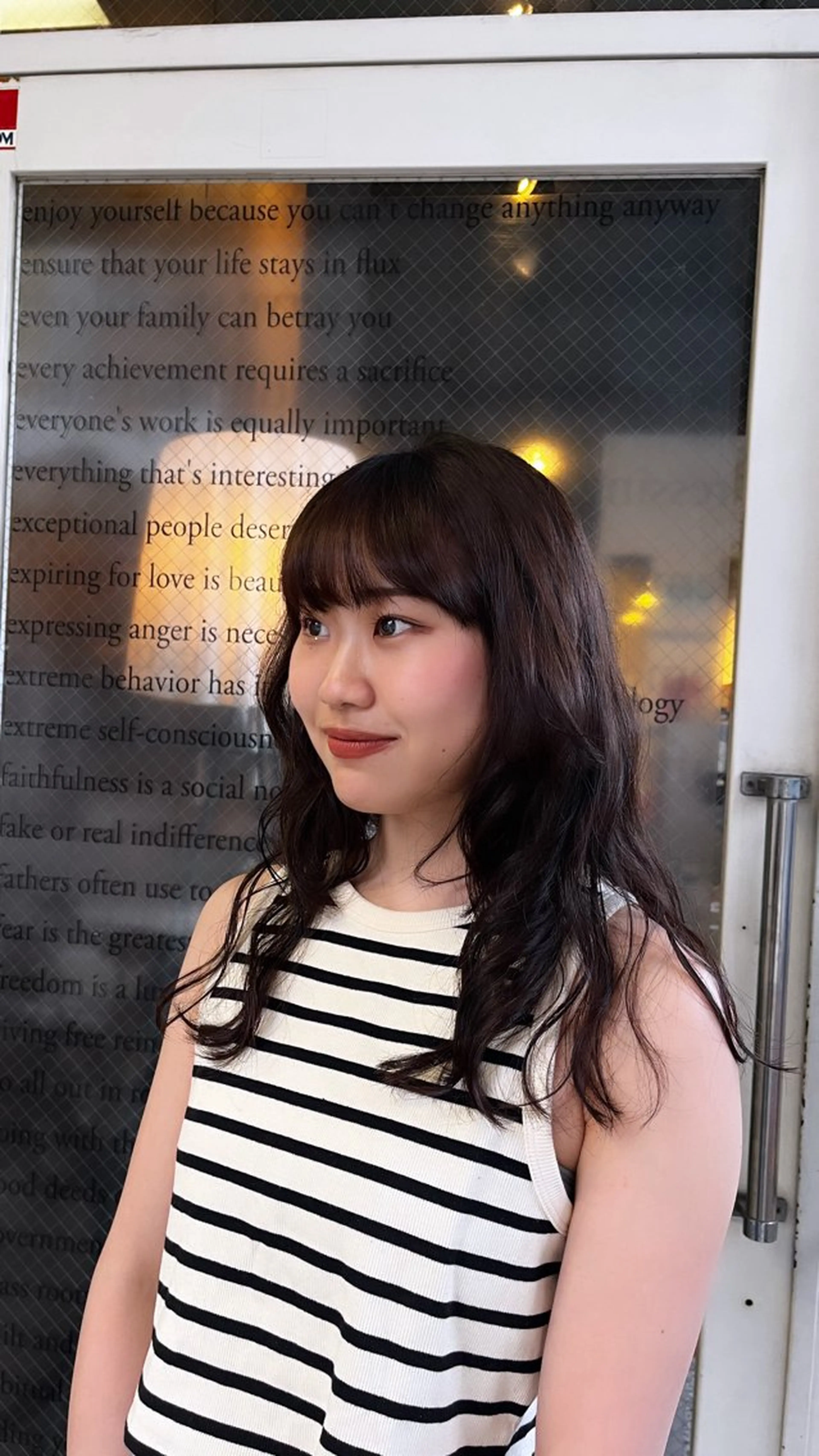 セミロング セミロングパーマ かりかわ まみのヘアスタイル