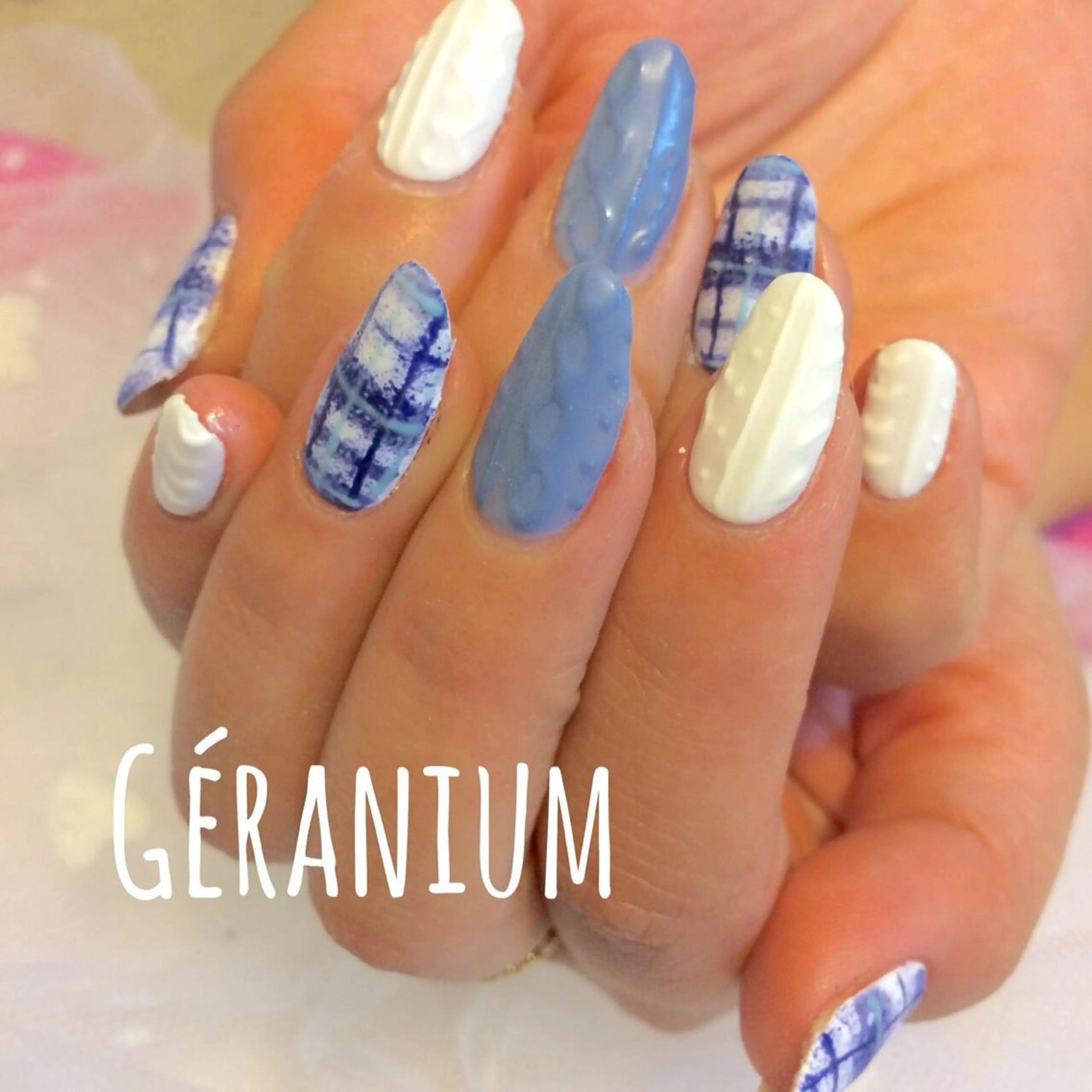 ネイル GéRanium Harukaのネイルデザイン