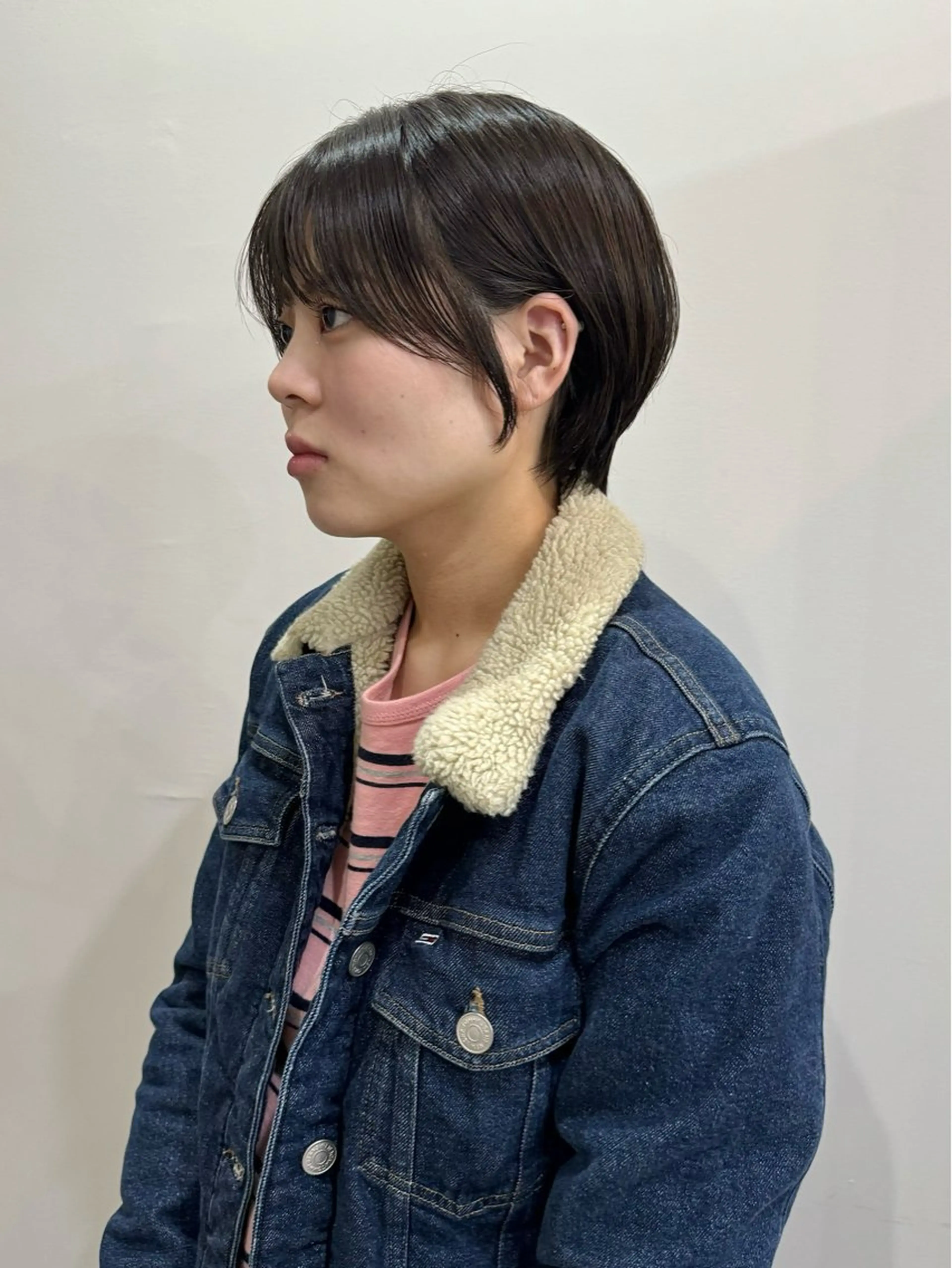 ショート 切りっぱなしボブ/ ブリーチカラー/大塚のヘアスタイル