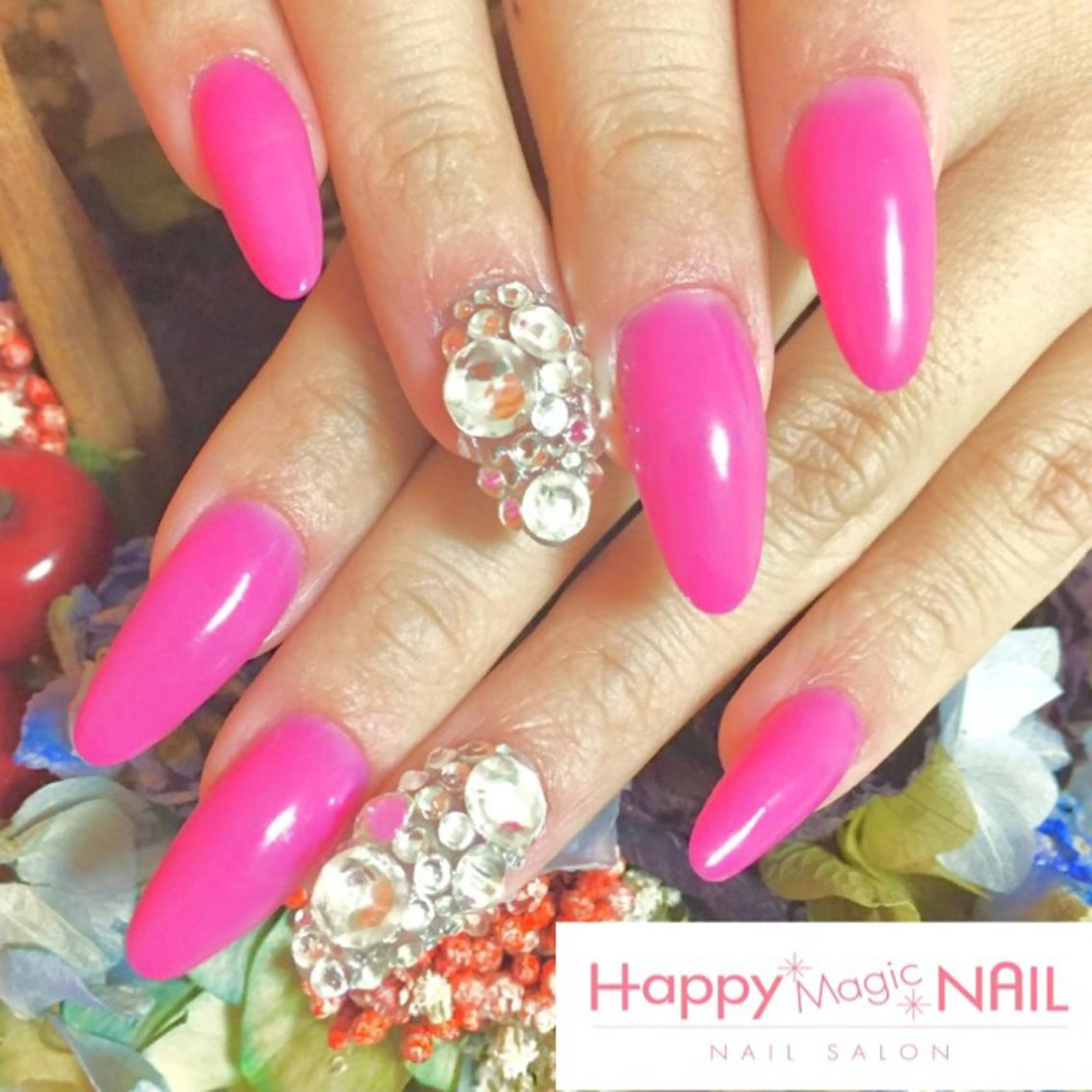 ネイル スカルプネイル HappyMagic NAILのネイルデザイン