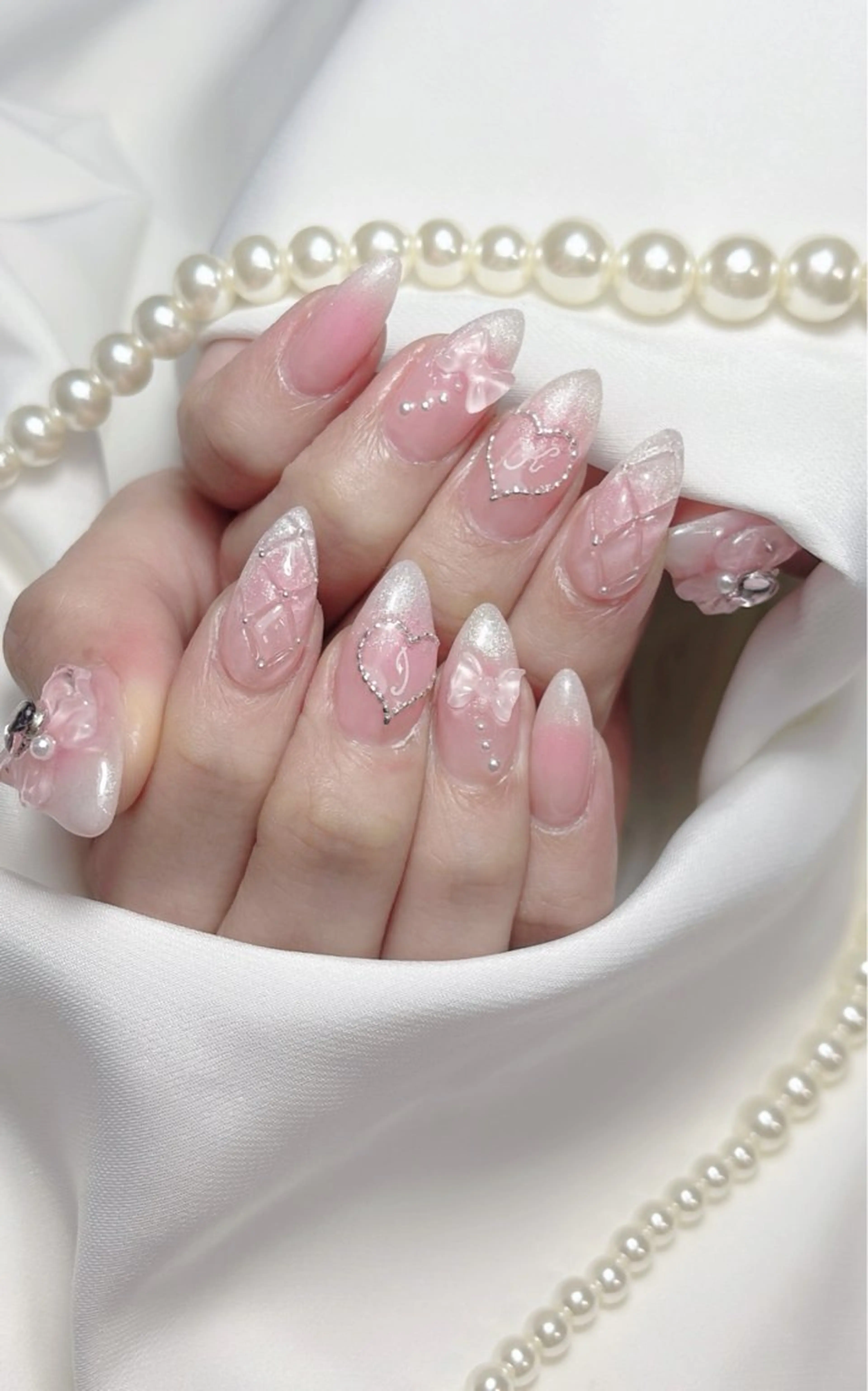 ネイル ニットネイル所属・Nhit Nailsのネイルデザイン