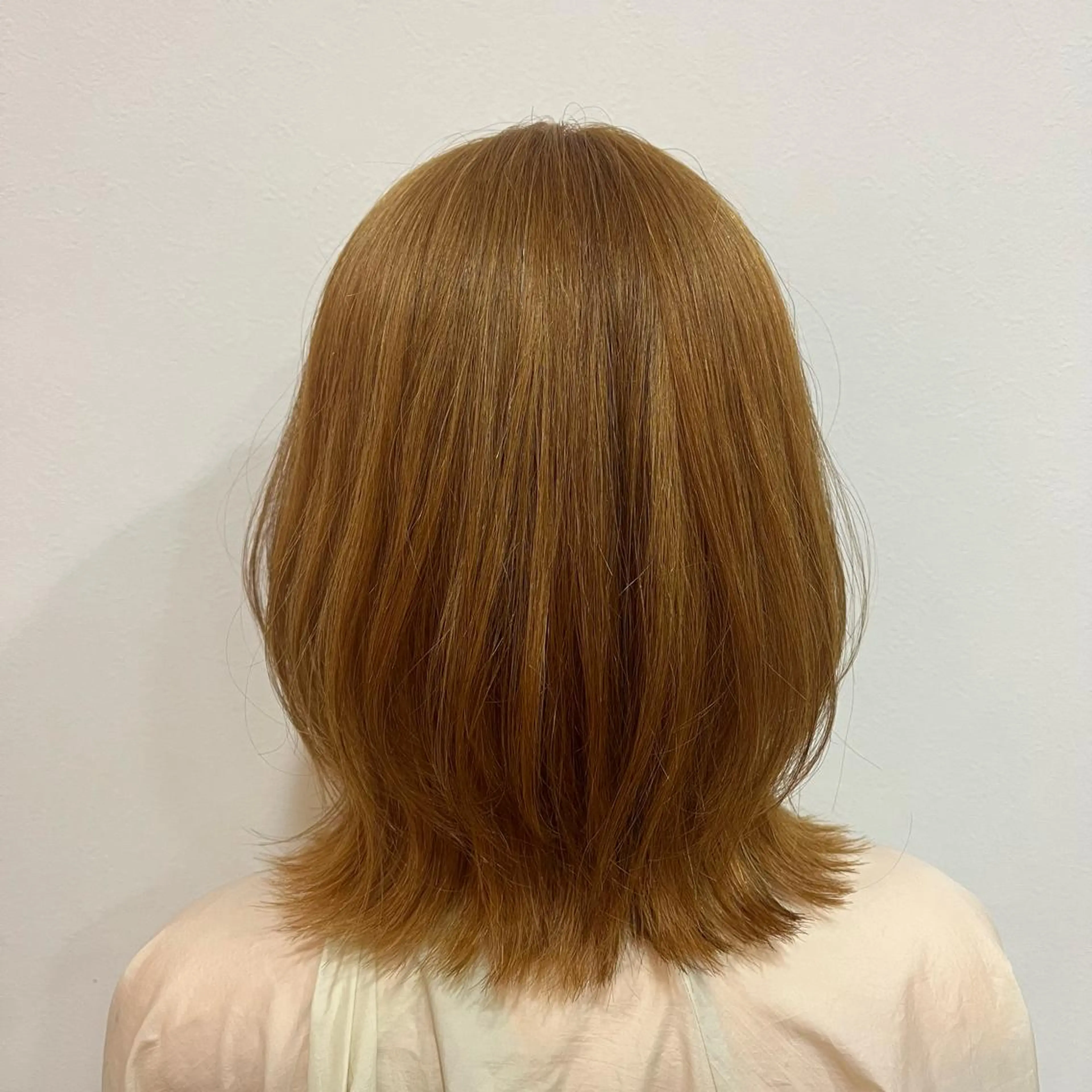 ミディアム ミディアムレイヤー レイヤーカット 美容室IWAMI所属・中谷亮介 /大人世代🌱のヘアスタイル