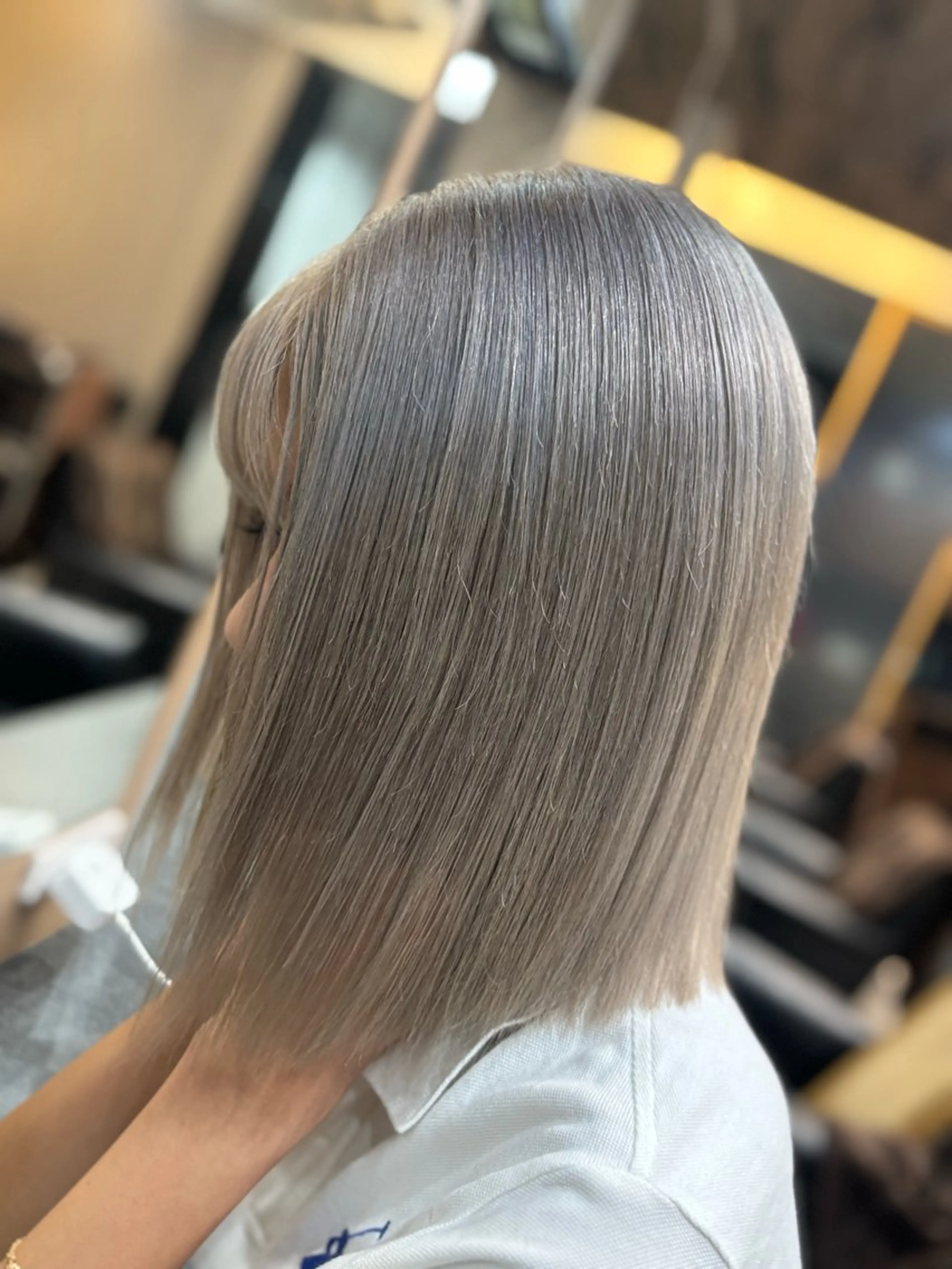 💛ケアブリーチ + カラー + カット + 2stepトリートメントの写真