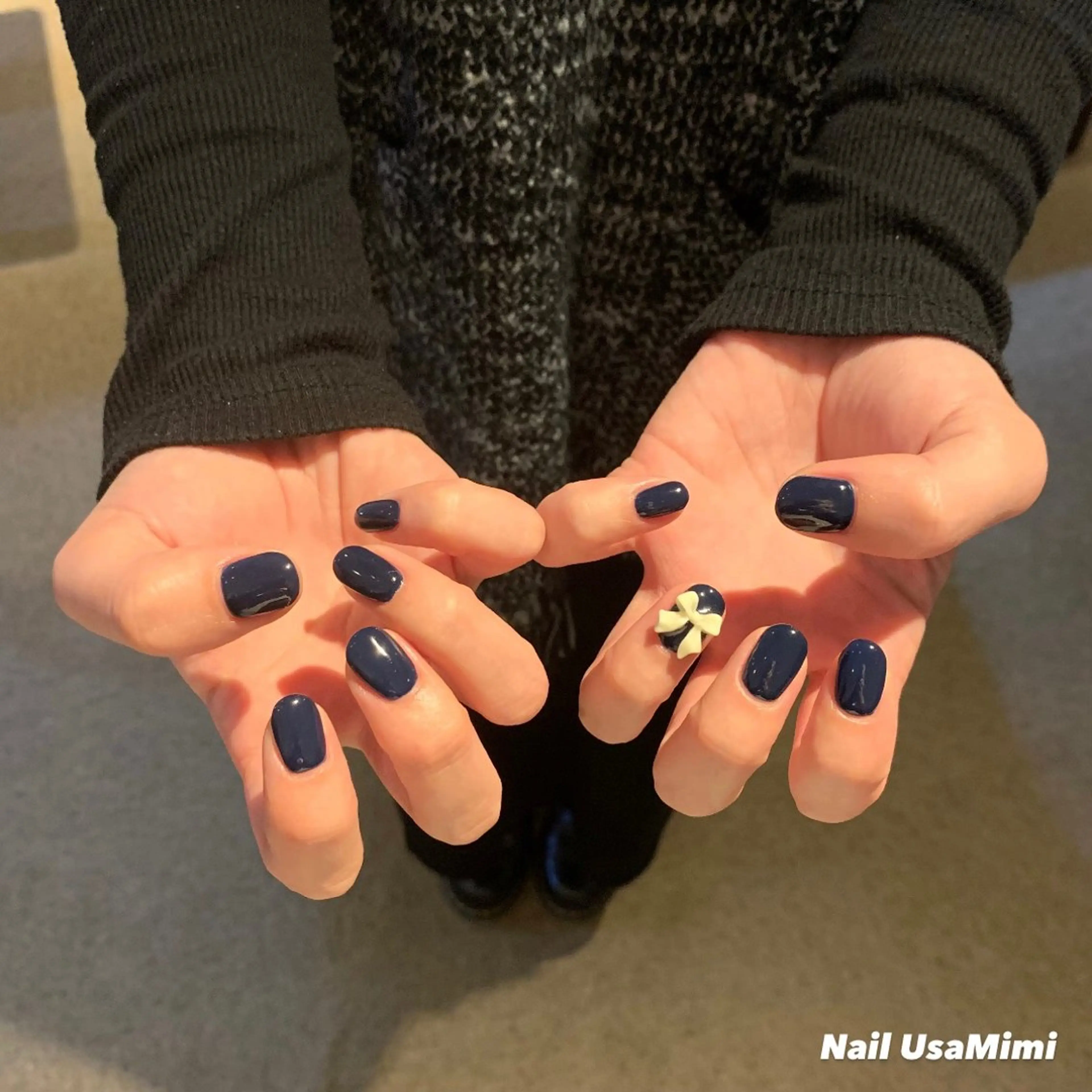 ネイル ジェルネイル マグネットネイル 持ち込み ワンカラーネイル パラジェル 本町ネイルNail UsaMimiのネイルデザイン