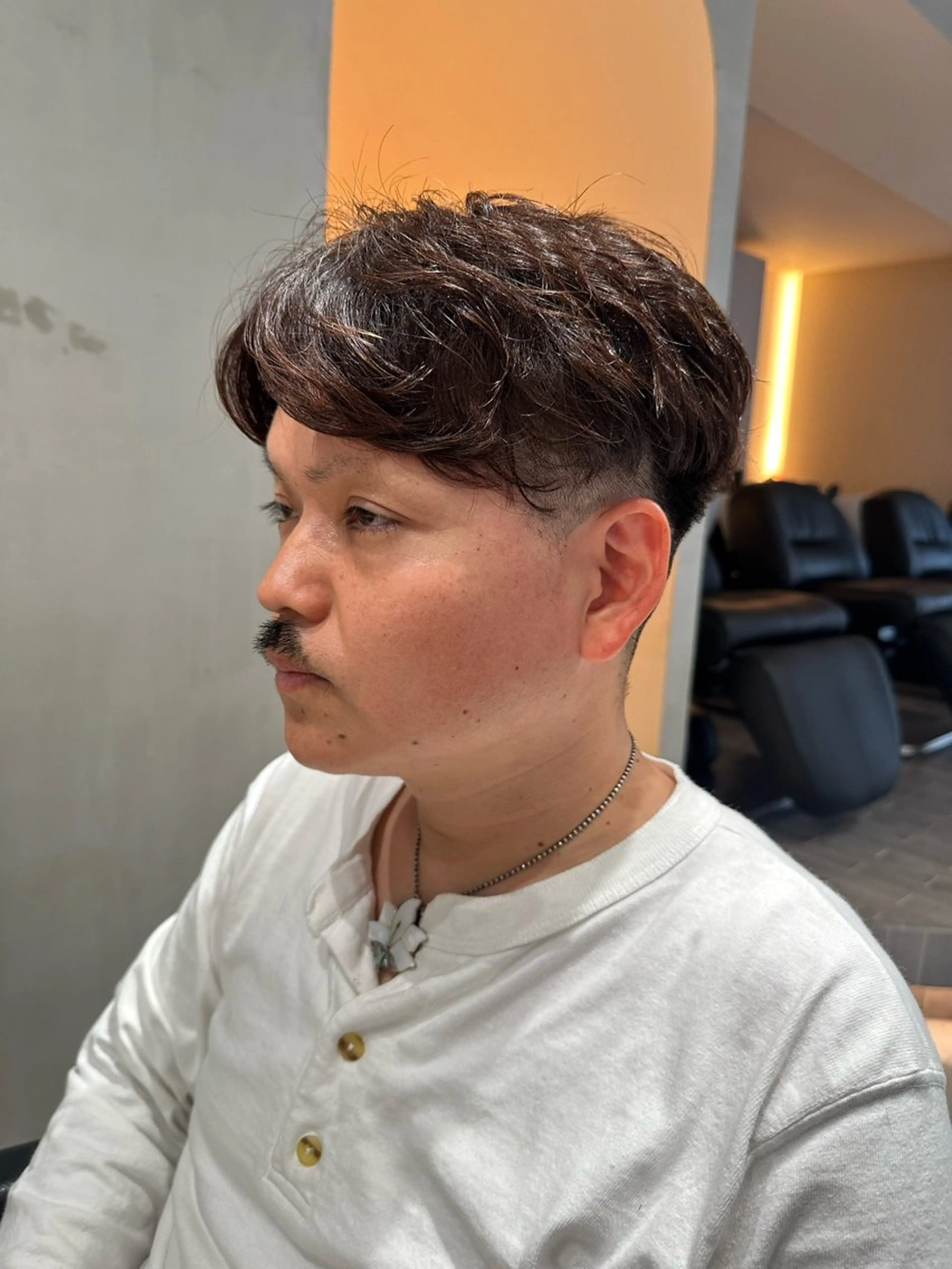 メンズ メンズパーマ 刈り上げ L’ami所属・小顔ショート 吉田ジョウのヘアスタイル