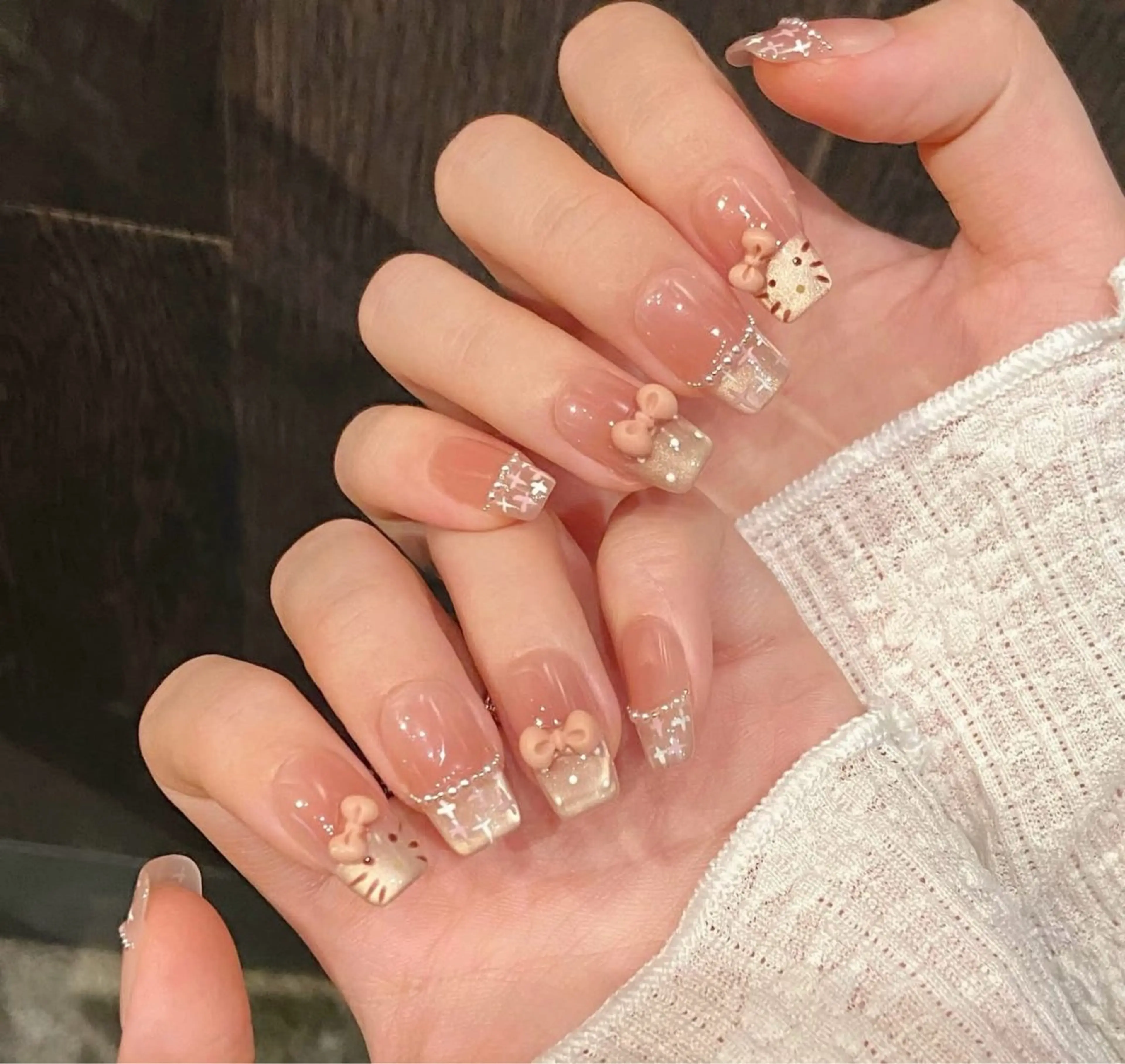 ネイル ハンドネイル T. Leeのネイルデザイン